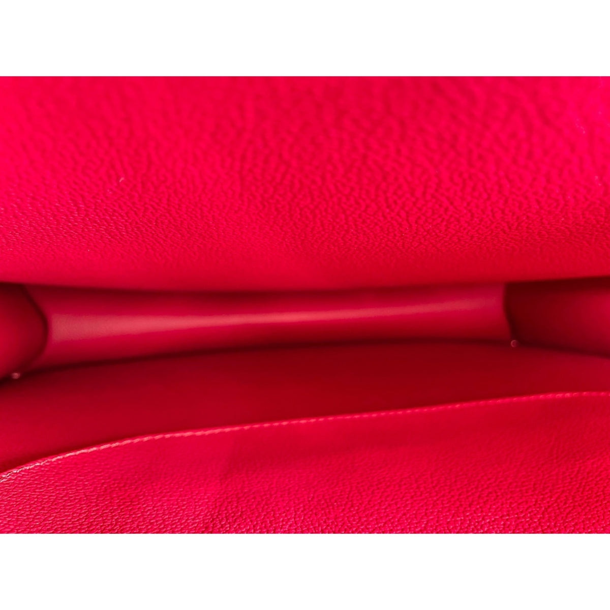 Louis Vuitton Red Color Handbag (Pre-Owned)