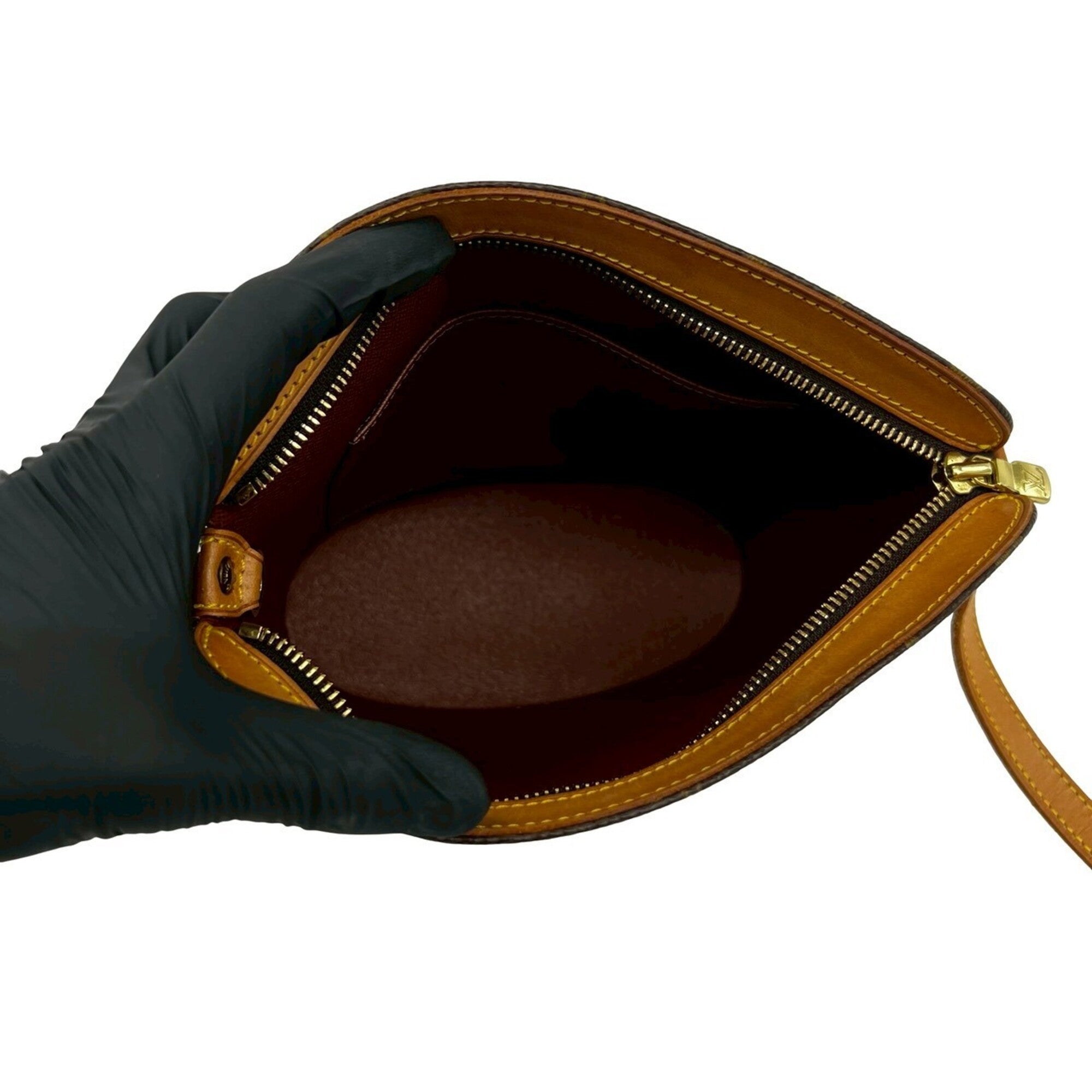 Louis Vuitton Brown Leather Pvc Pochette Shoulder Bag (Pre-Owned)