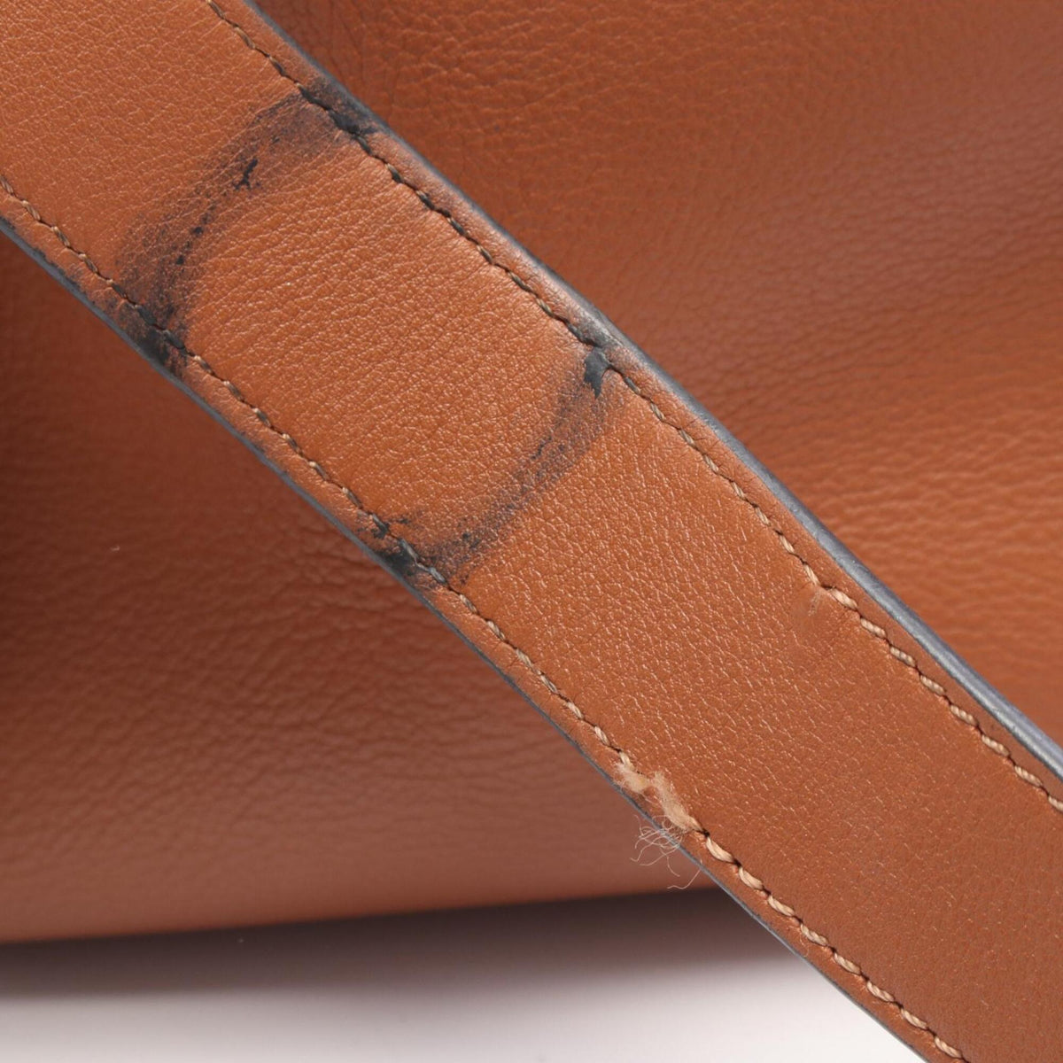 Loewe Brown Leather Handbag (Pre-Owned)