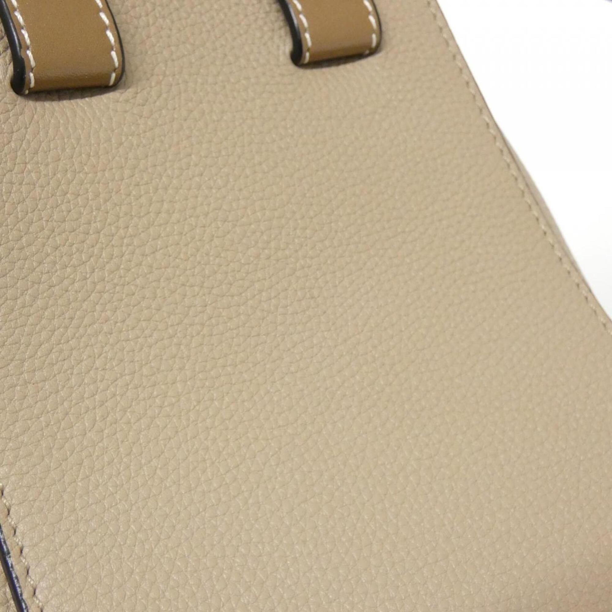 Loewe Beige Sand Leather Shoulder Bag (Pre-Owned)