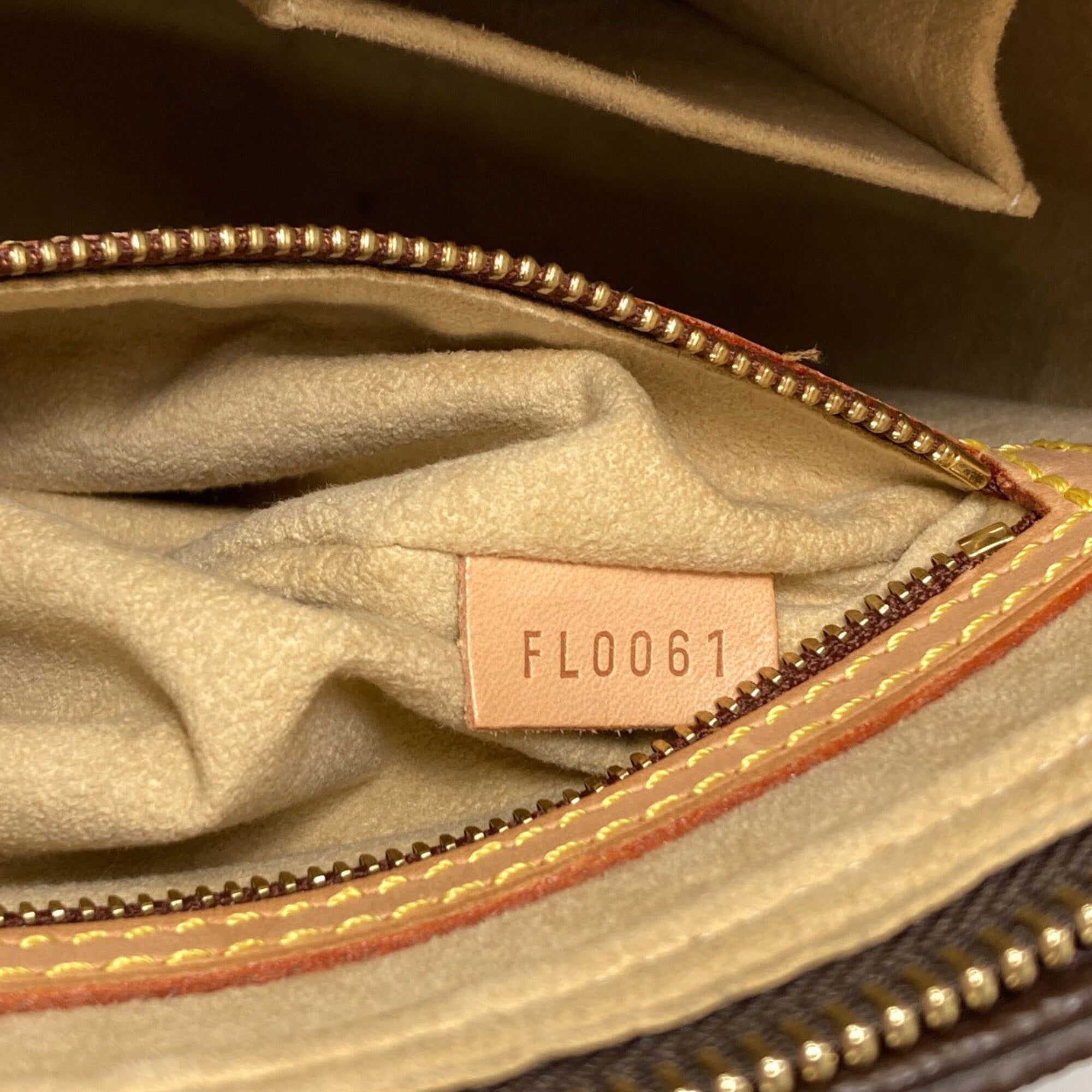 Louis Vuitton Monogram Monogram Handbag (Pre-Owned)