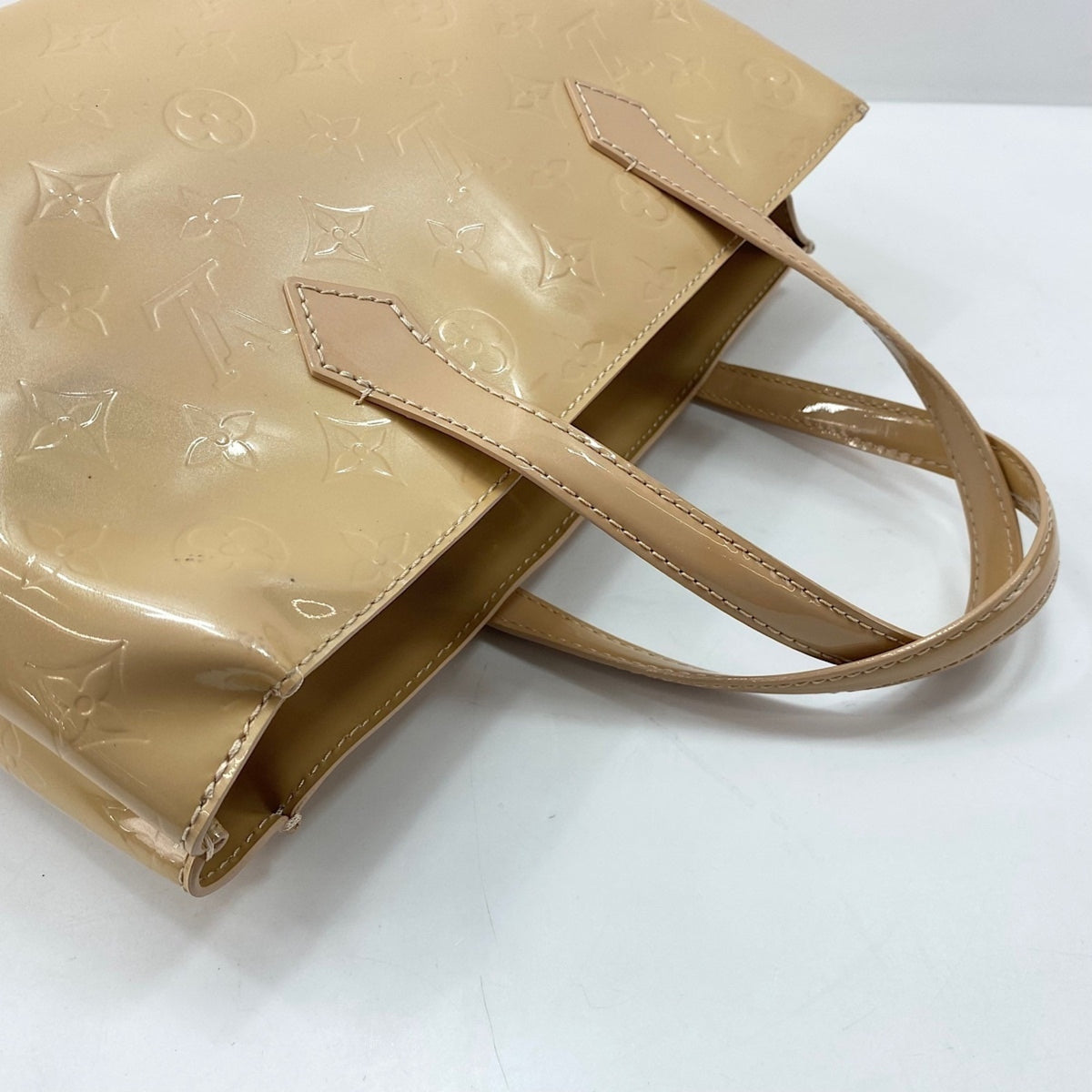 Louis Vuitton Beige Handbag (Pre-Owned)