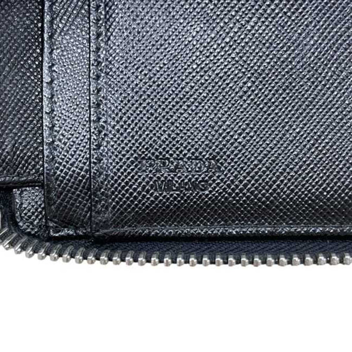 Prada Black Nero Saffiano Triangle Long Wallet (Bi-Fold) (Pre-Owned)