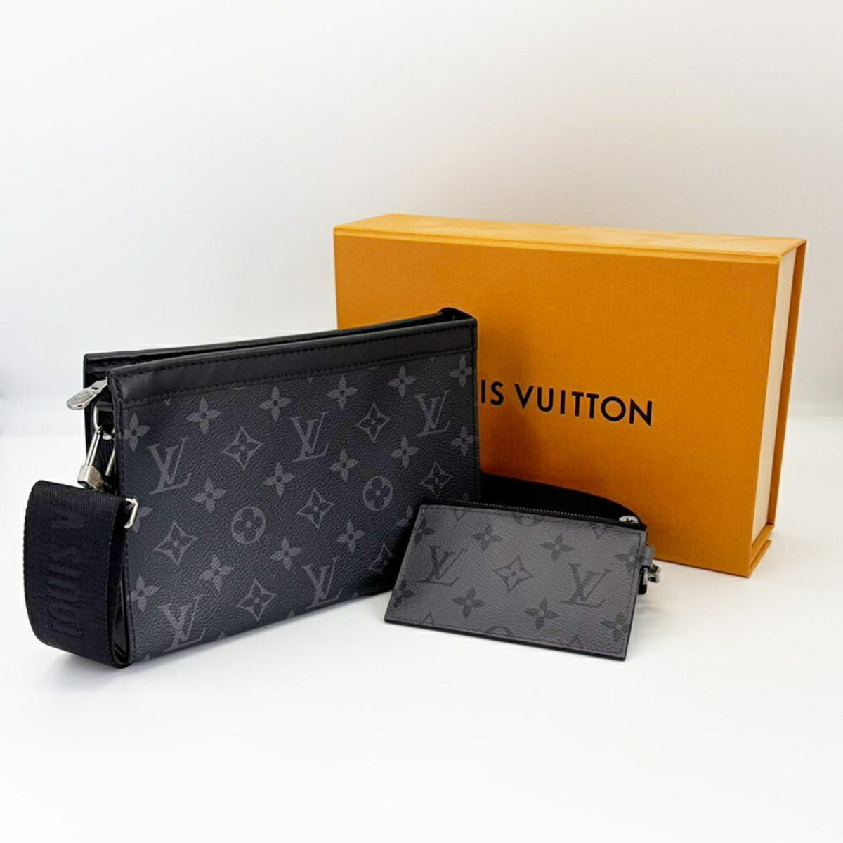 Louis Vuitton Monogram Eclipse Canvas Coin Purse/Coin Case (Pre-Owned)