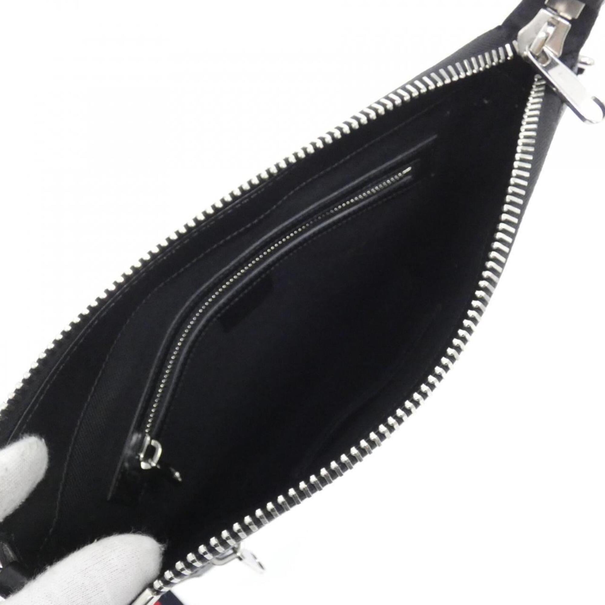 Gucci Black Gray Gg Supreme Shoulder Bag (Pre-Owned)
