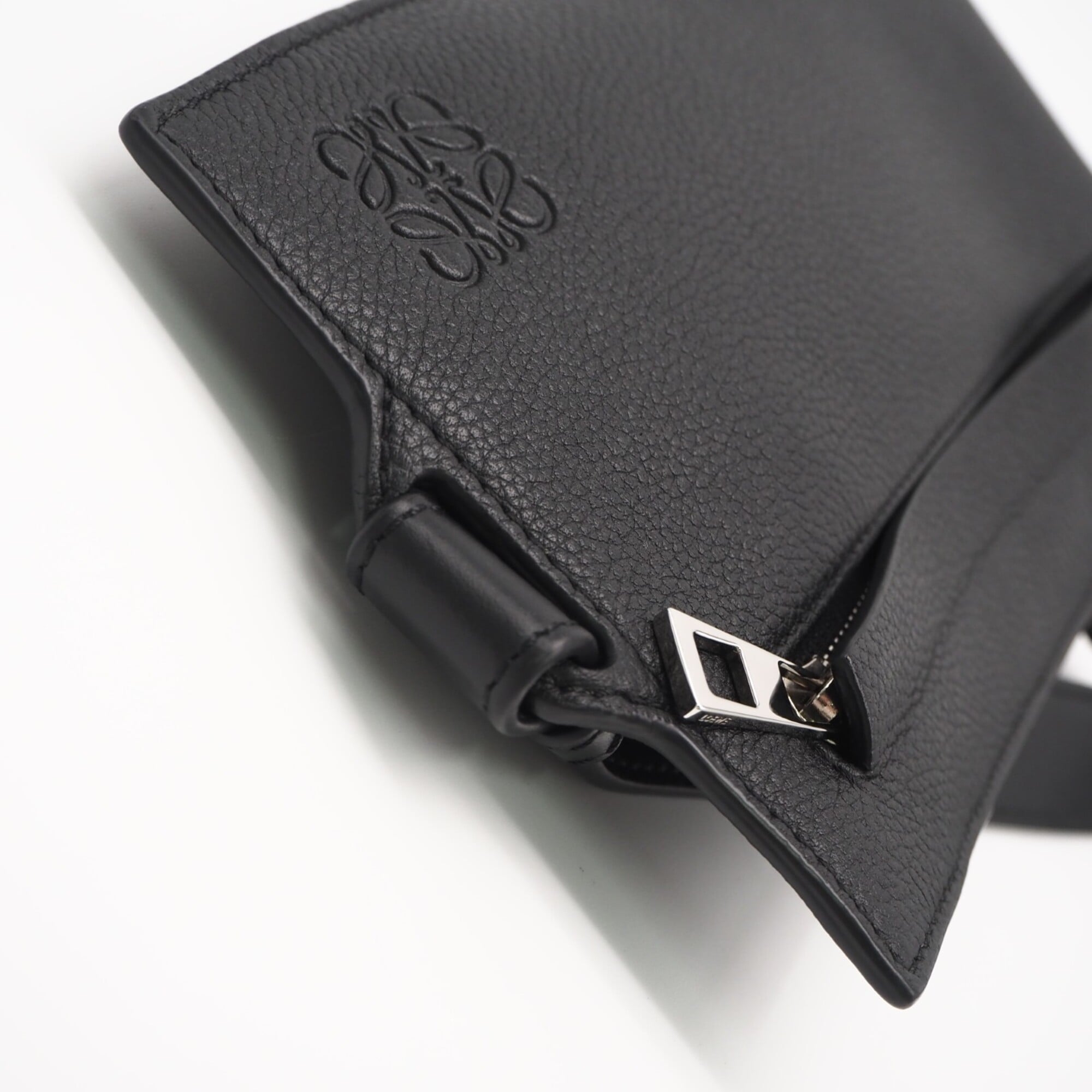 Loewe Black Leather Sling Bag (Pre-Owned)