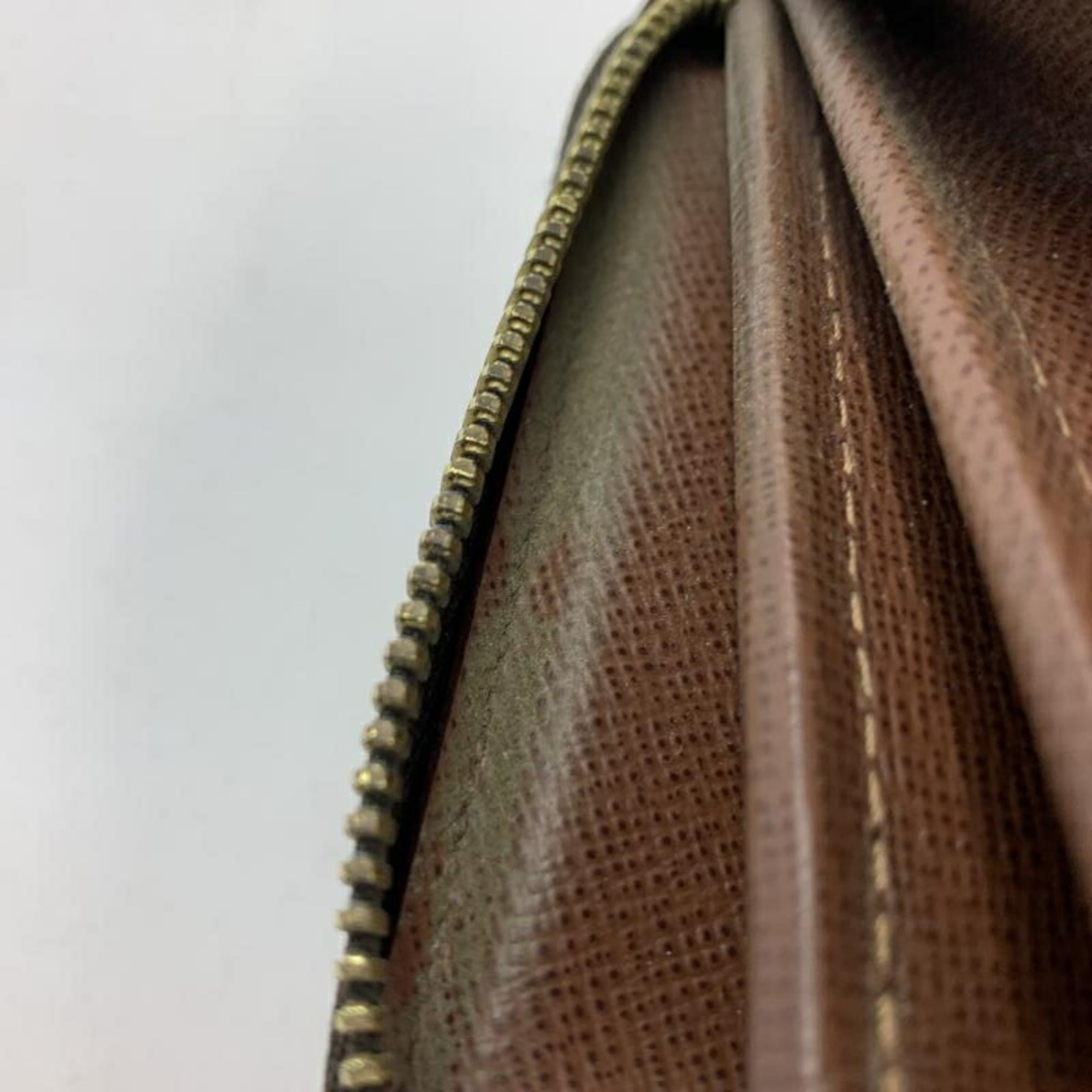 Louis Vuitton Monogram Canvas Leather (Pre-Owned)