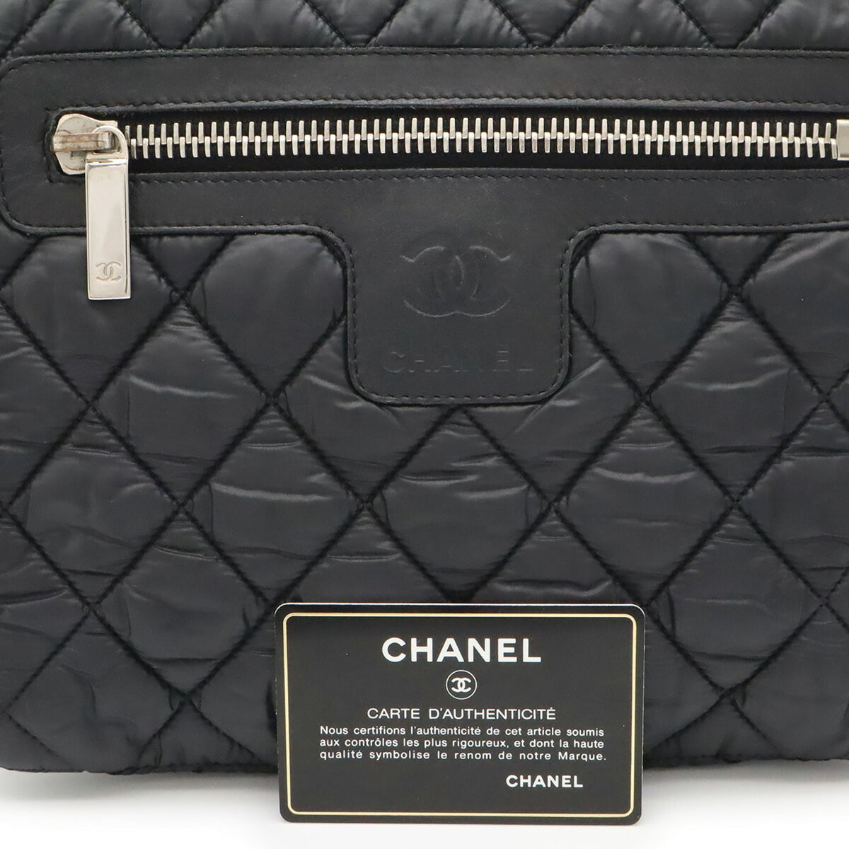 Chanel Black Nylon Shoulder Bag (Pre-Owned)