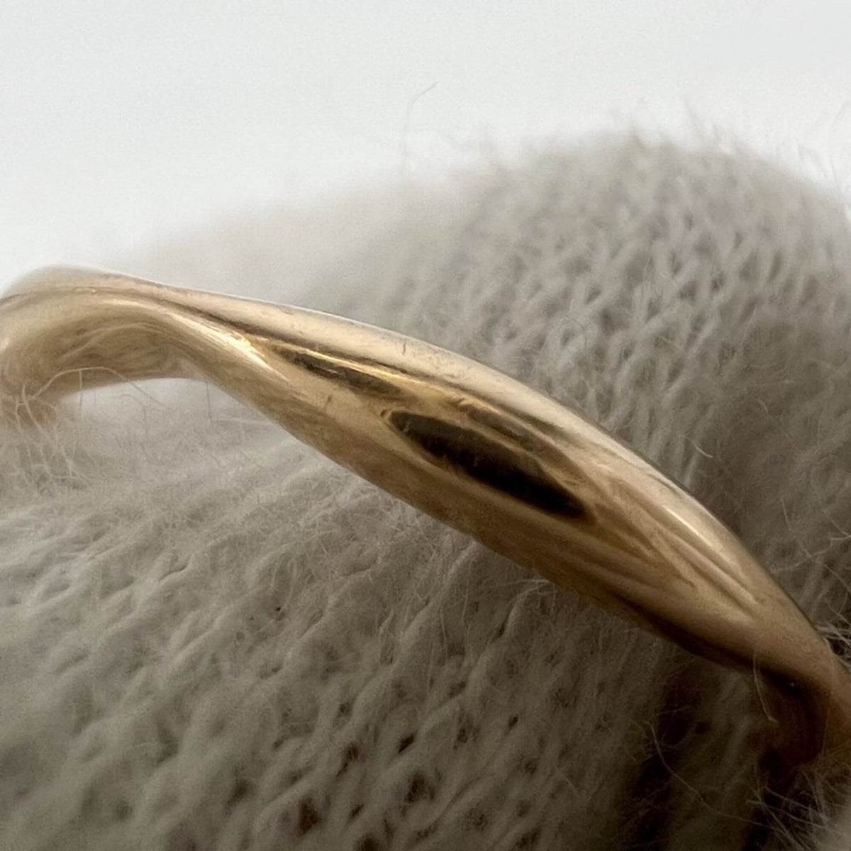 Chanel Camellia Pink Gold (18K) Band Ring (Pre-Owned)