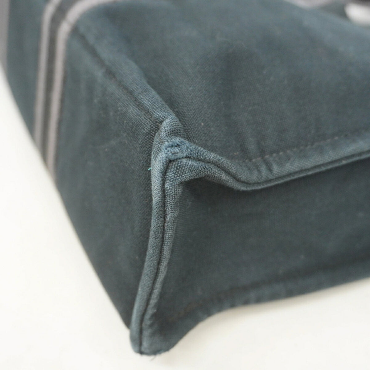 Hermes Black Canvas Tote Bag (Pre-Owned)