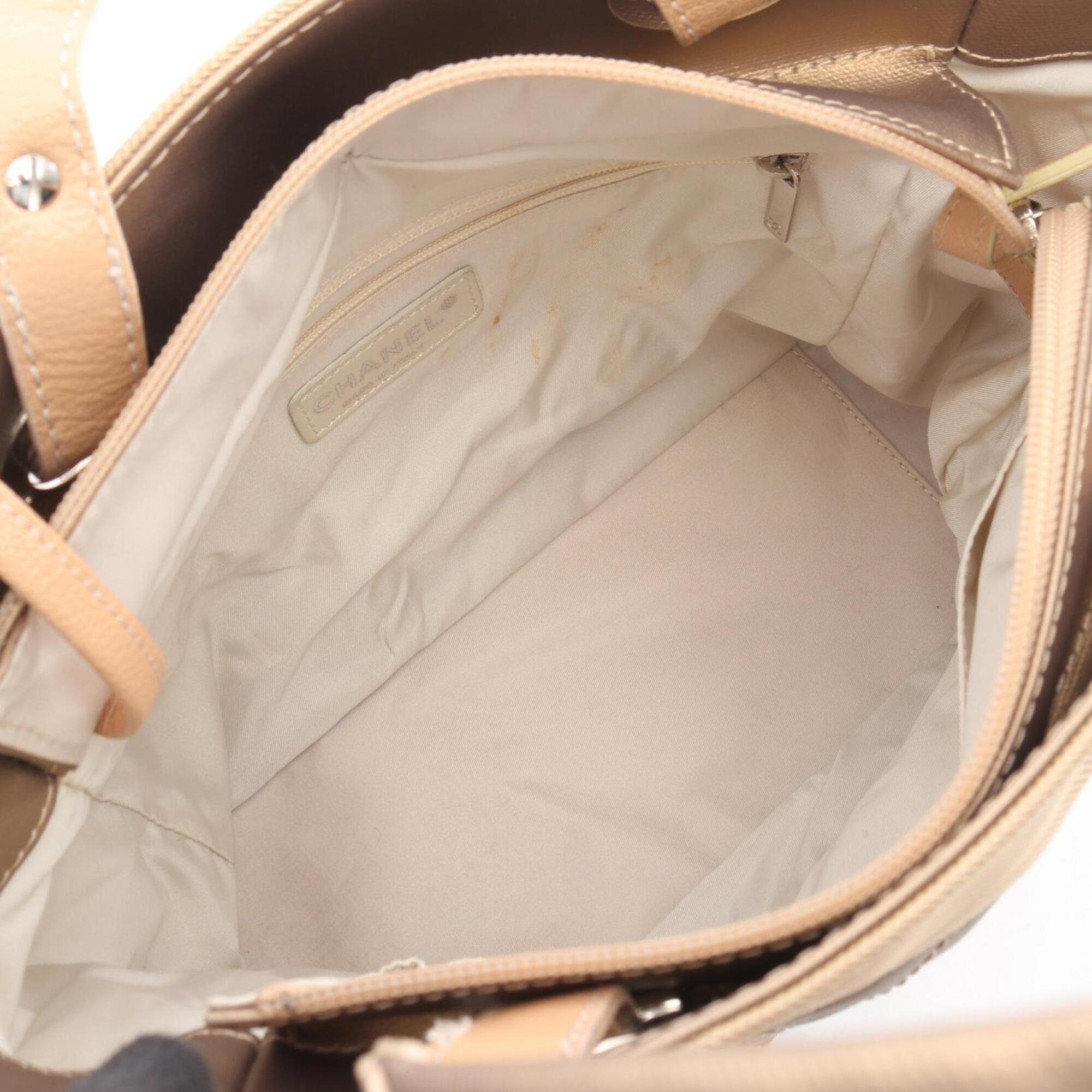 Chanel Gold Coated Canvas Leather Handbag Tote Bag (Pre-Owned)