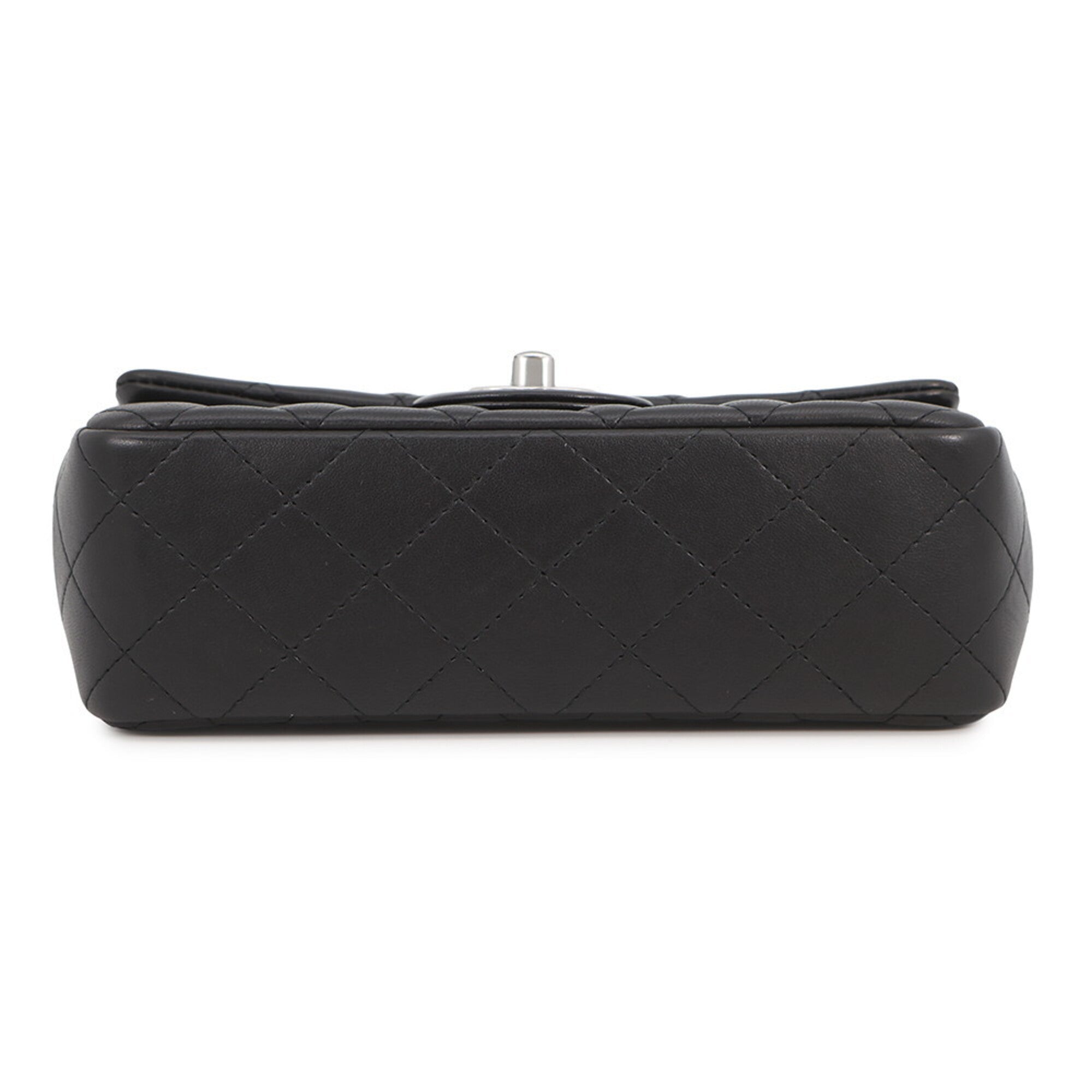 Chanel Black Leather Handbag Shoulder Bag (Pre-Owned)