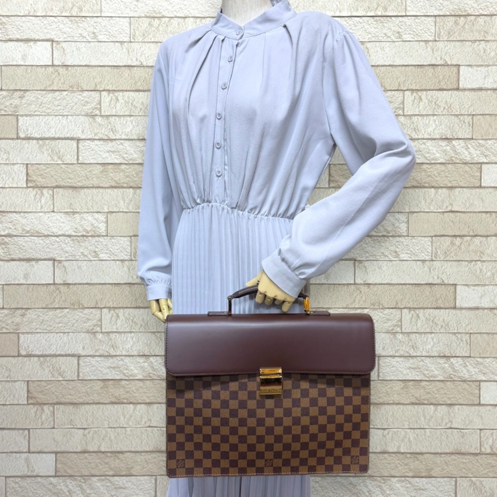 Louis Vuitton Damier Brown Damier Canvas Briefcase (Pre-Owned)