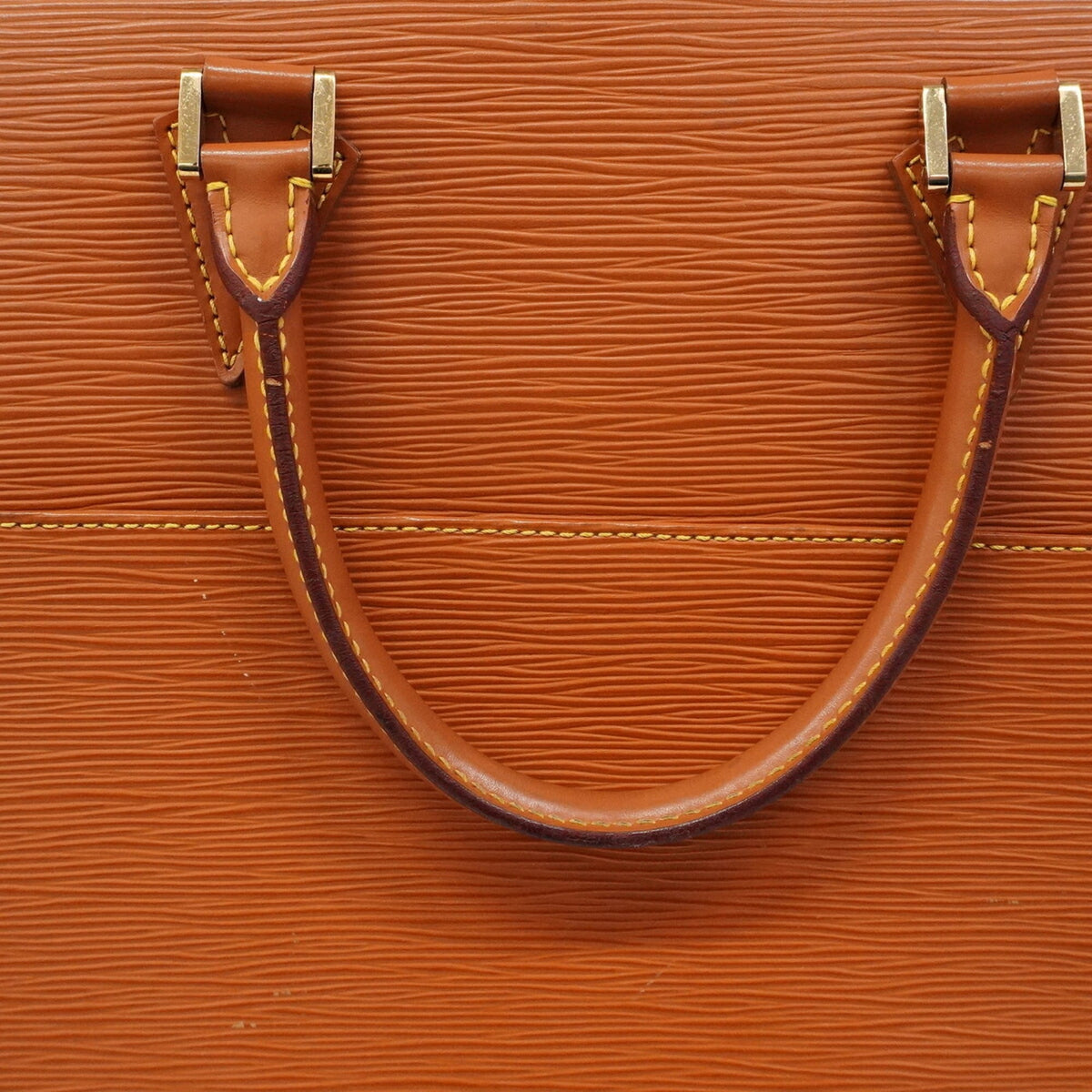 Louis Vuitton Gold Cipango Handbag (Pre-Owned)