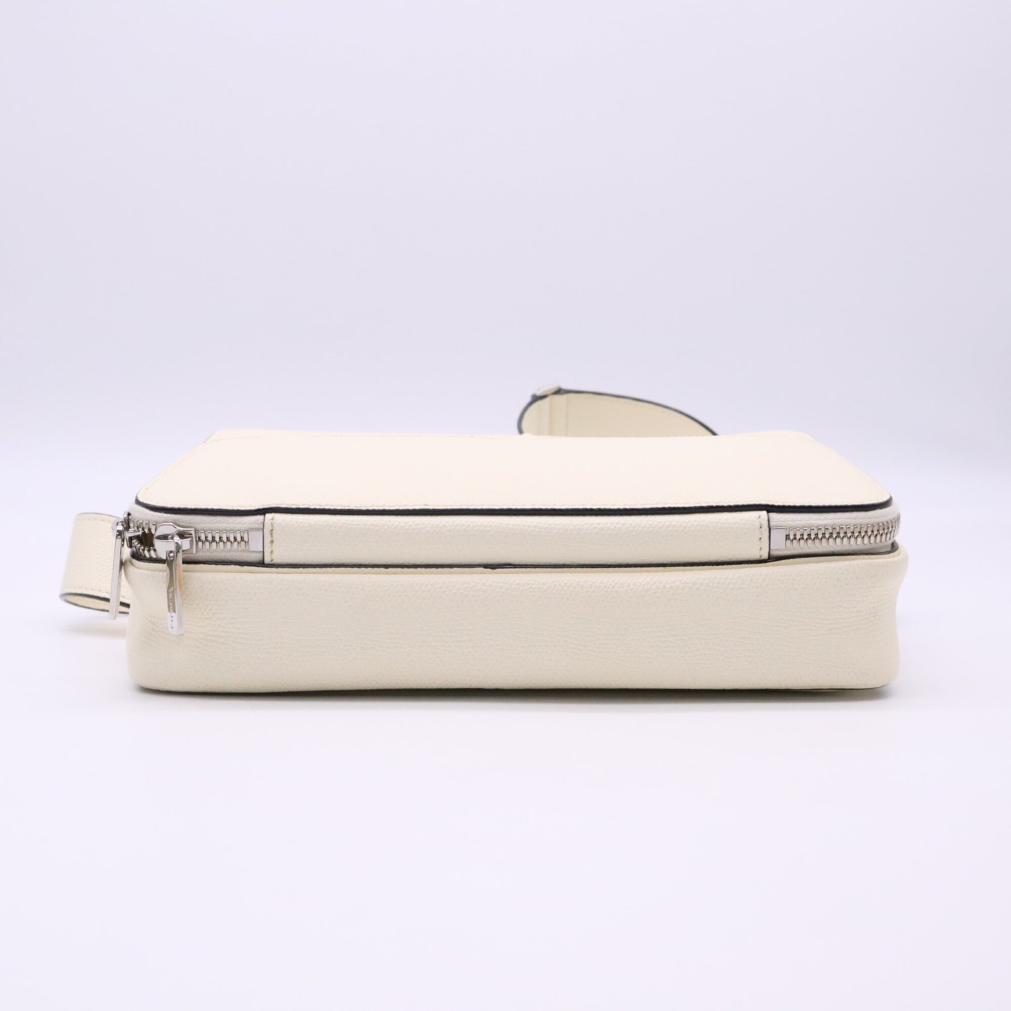 Valextra Ivory Leather Shoulder Bag (Pre-Owned)