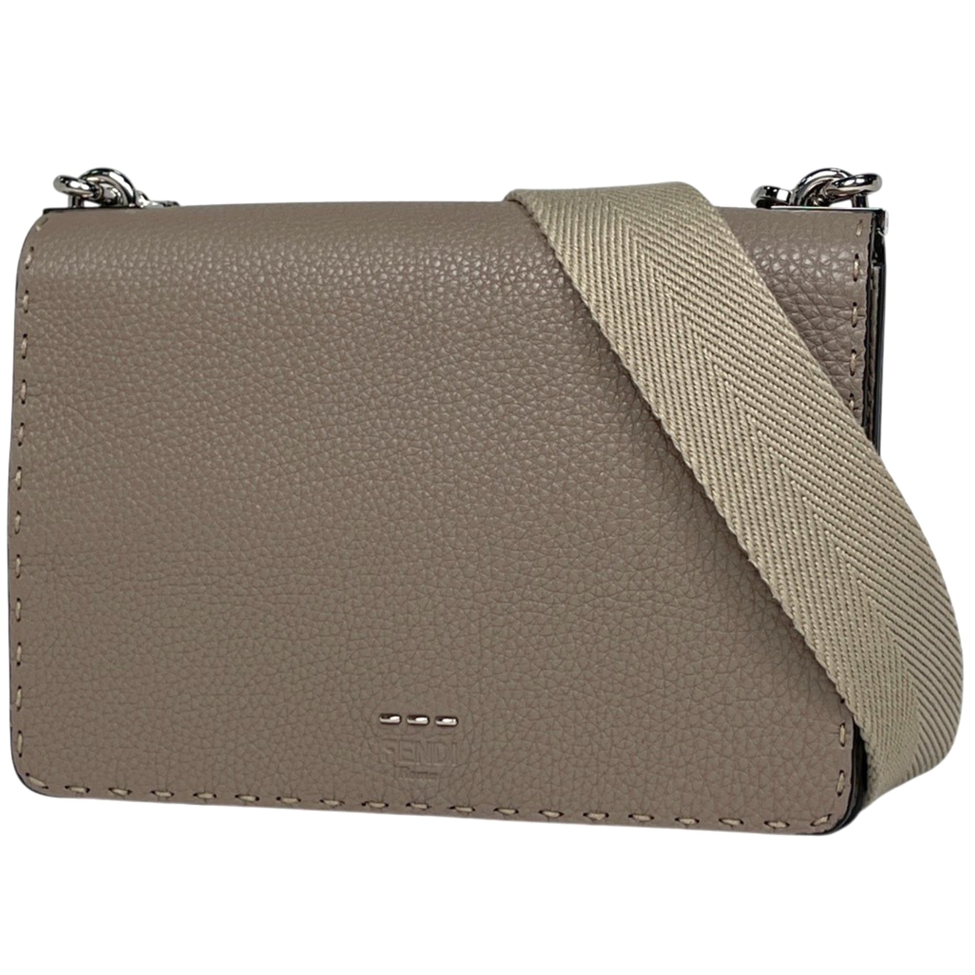 Fendi Beige Leather Shoulder Bag (Pre-Owned)