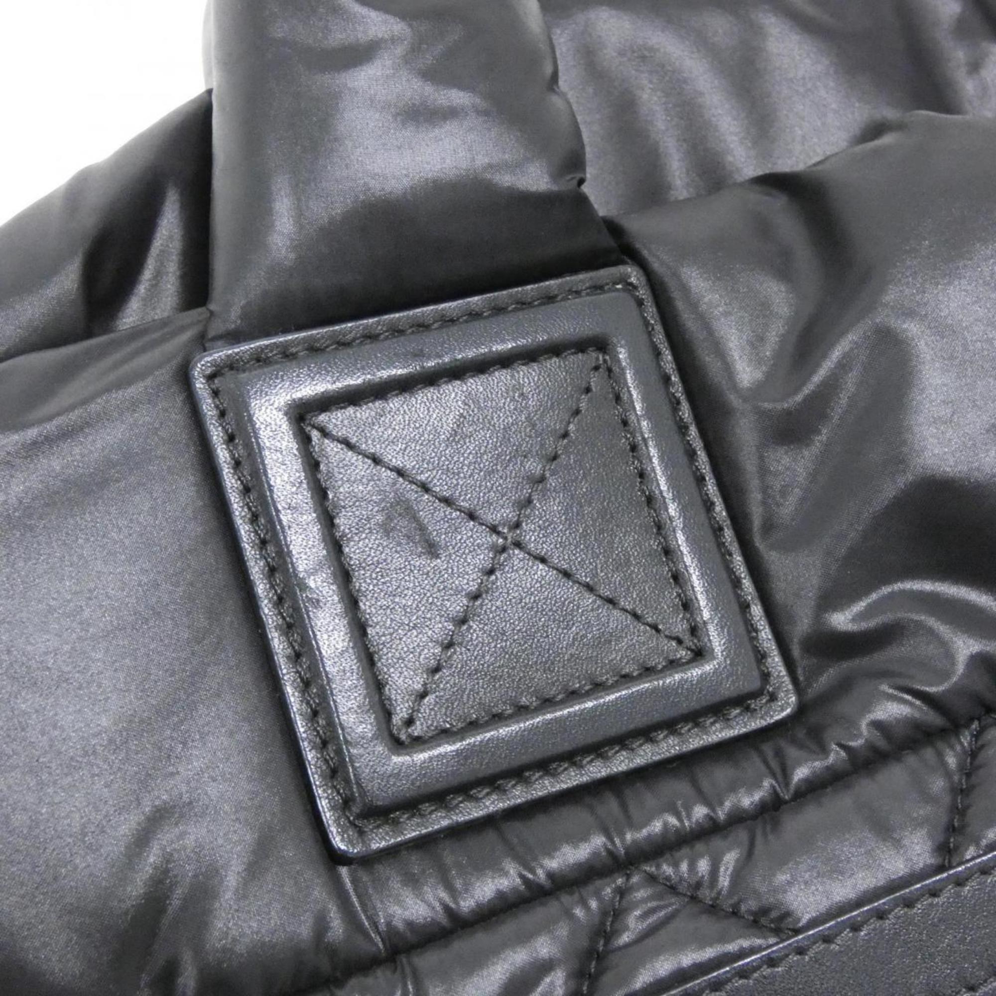 Chanel Black Nylon Handbag (Pre-Owned)