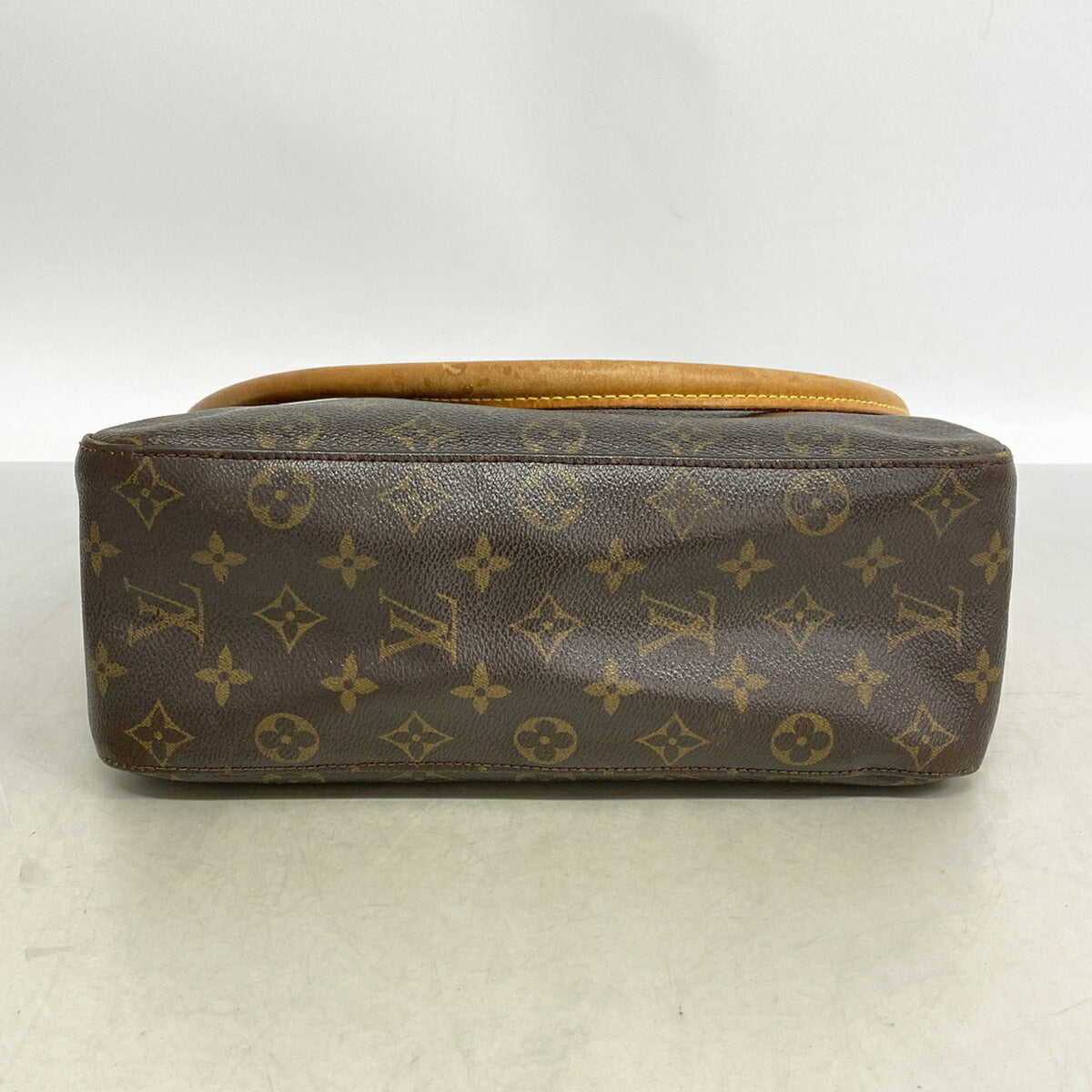 Louis Vuitton Brown Shoulder Bag (Pre-Owned)