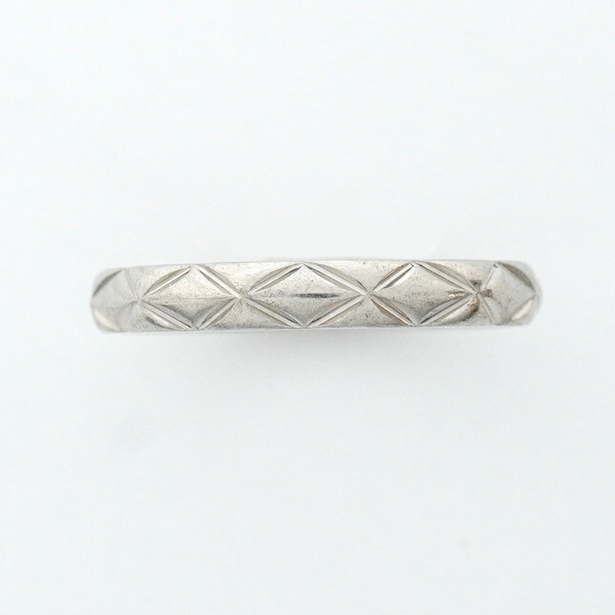 Chanel Platinum 950 Band Ring (Pre-Owned)