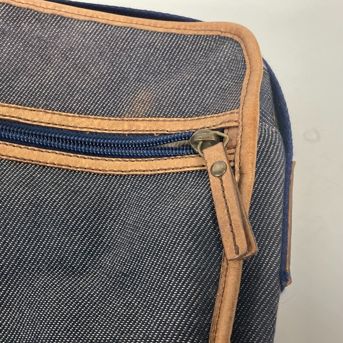 Fendi Blue Denim Pochette Shoulder Bag (Pre-Owned)