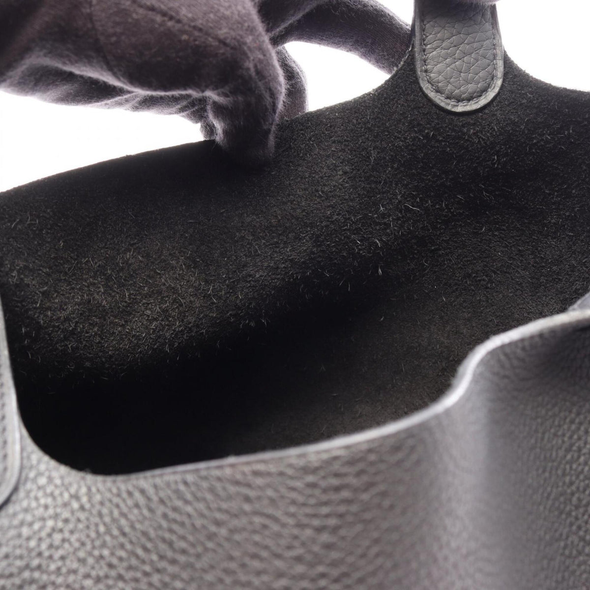 Hermes Black Taurillon Clemence Leather Handbag (Pre-Owned)