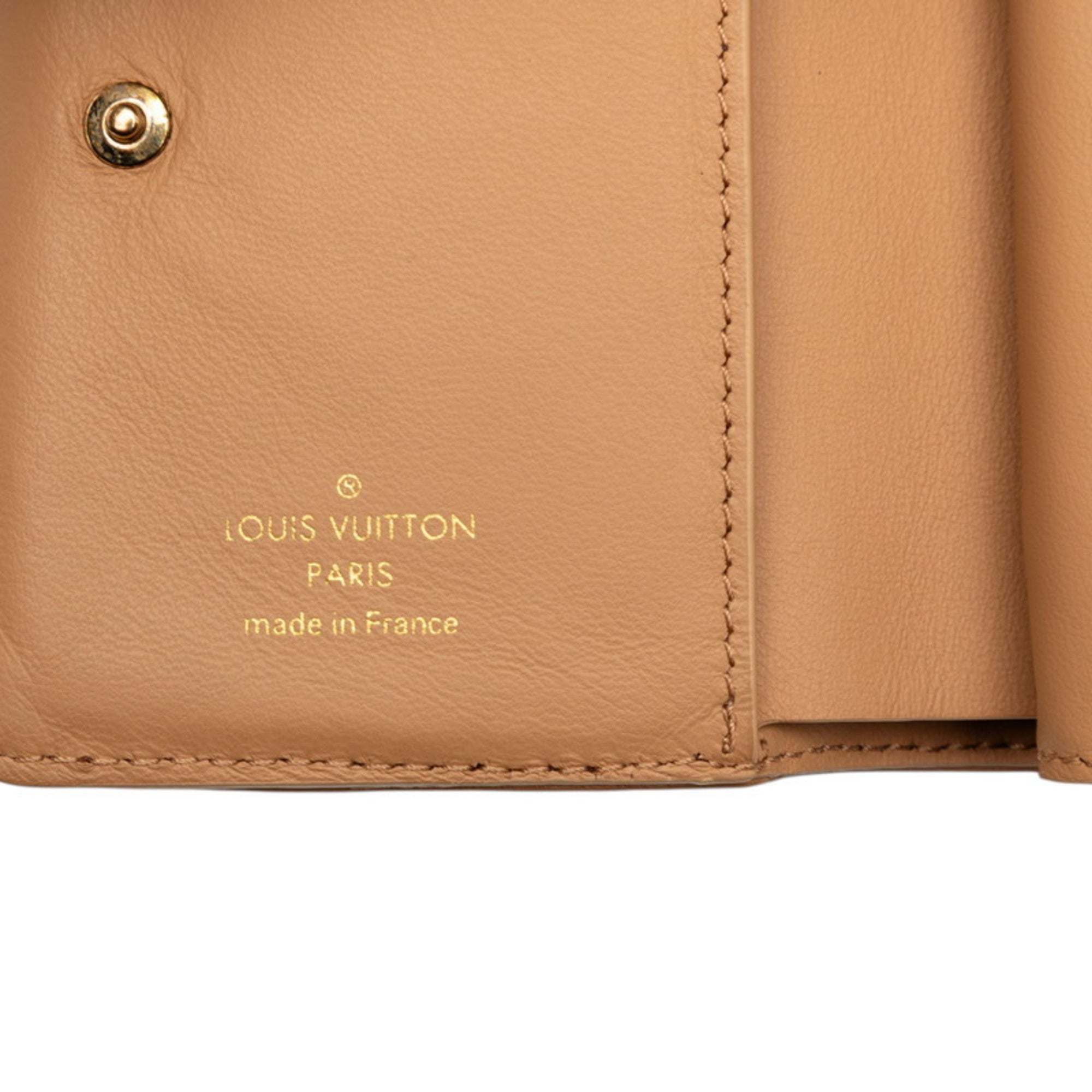 Louis Vuitton Brown Camel Leather Wallet (Bi-Fold) (Pre-Owned)