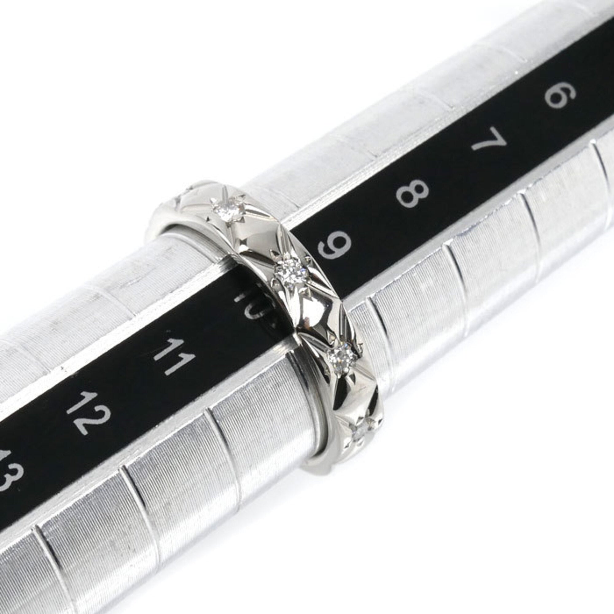 Chanel Platinum 950 Band Ring (Pre-Owned)