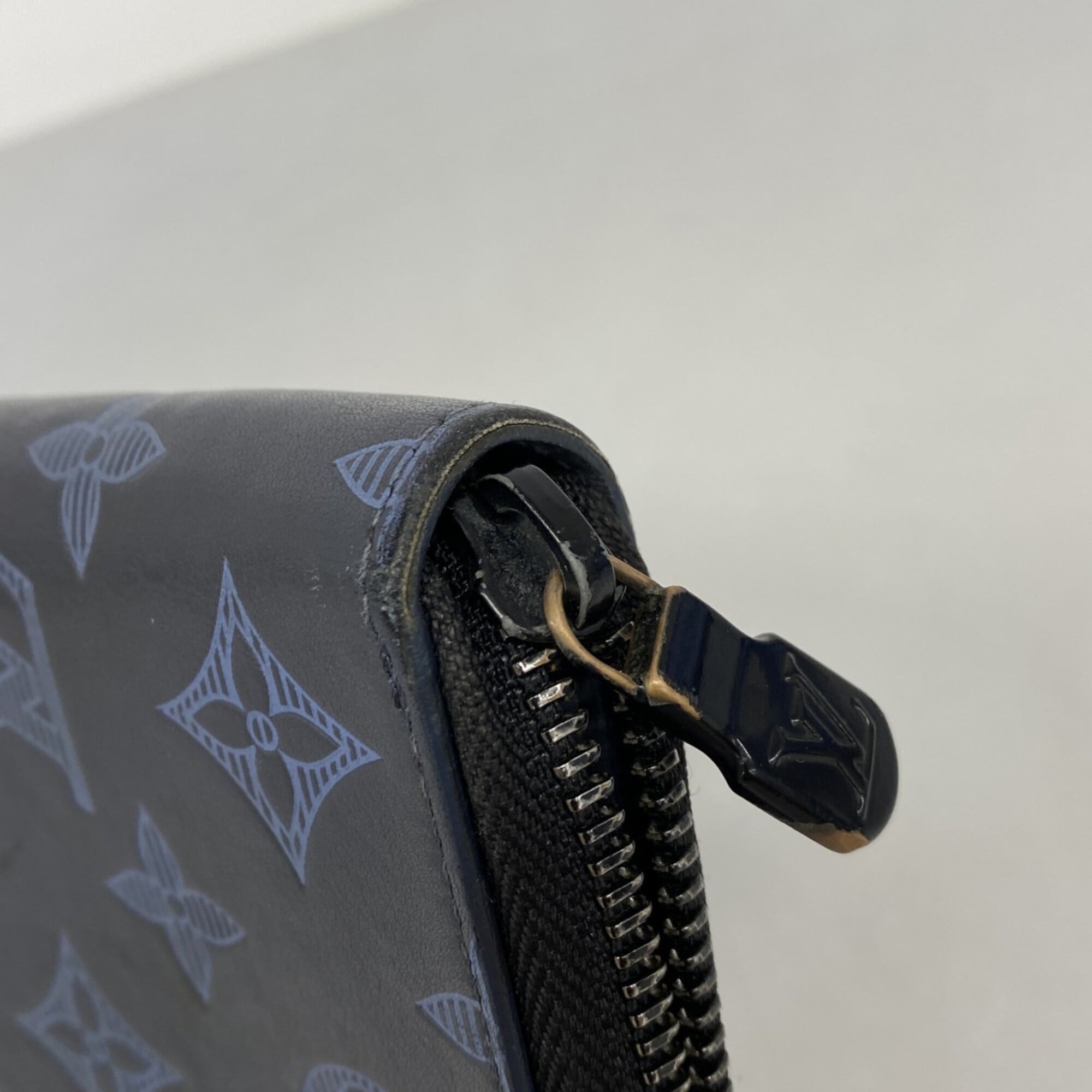 Louis Vuitton Navy Long Wallet (Bi-Fold) (Pre-Owned)