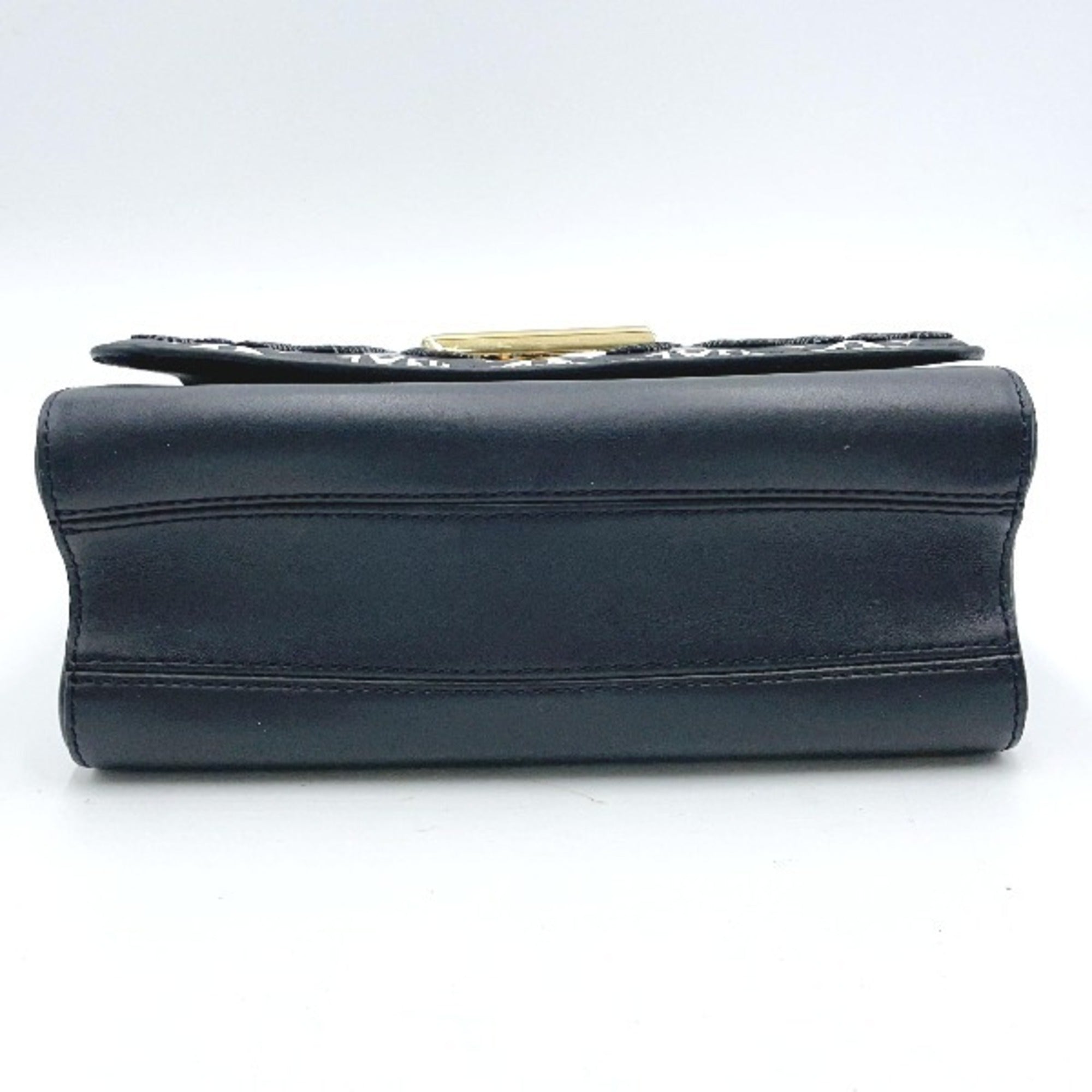 Louis Vuitton Black Leather Shoulder Bag (Pre-Owned)