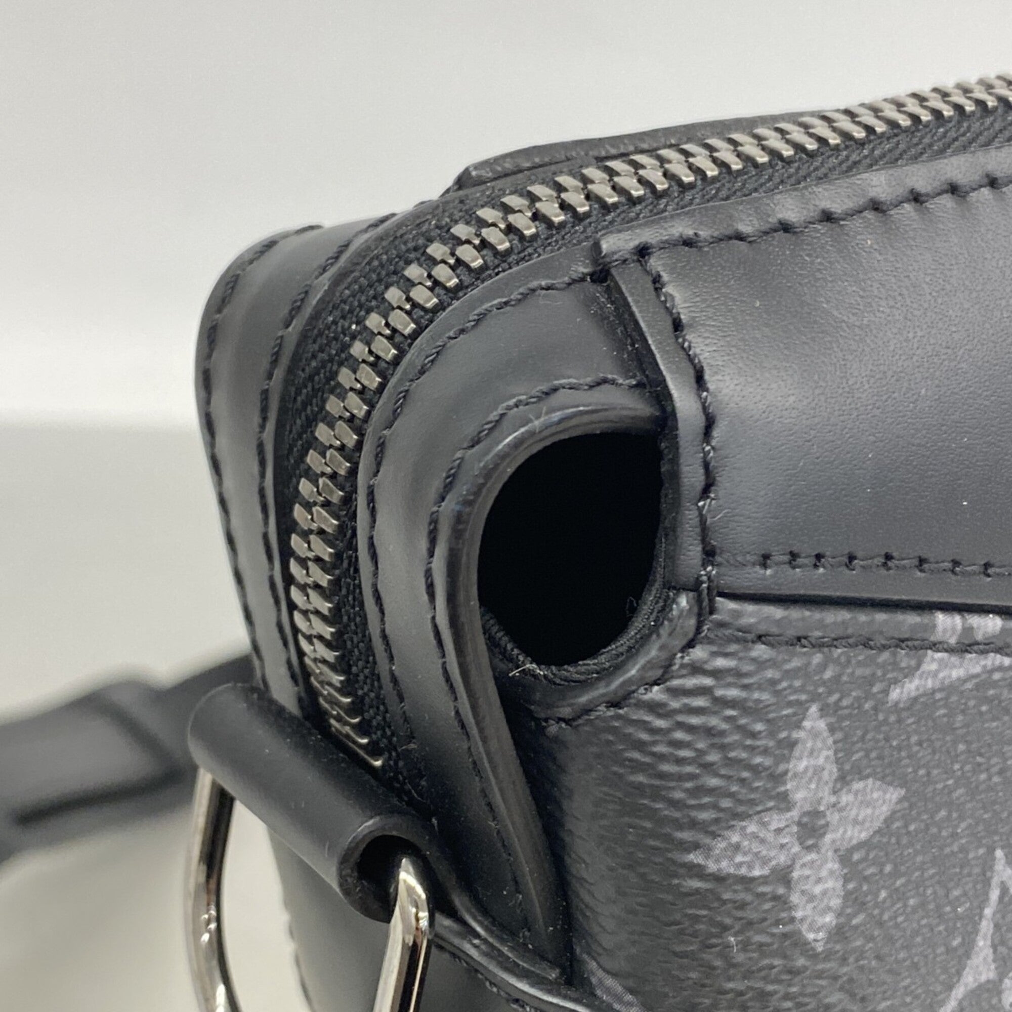 Louis Vuitton Black Briefcase (Pre-Owned)