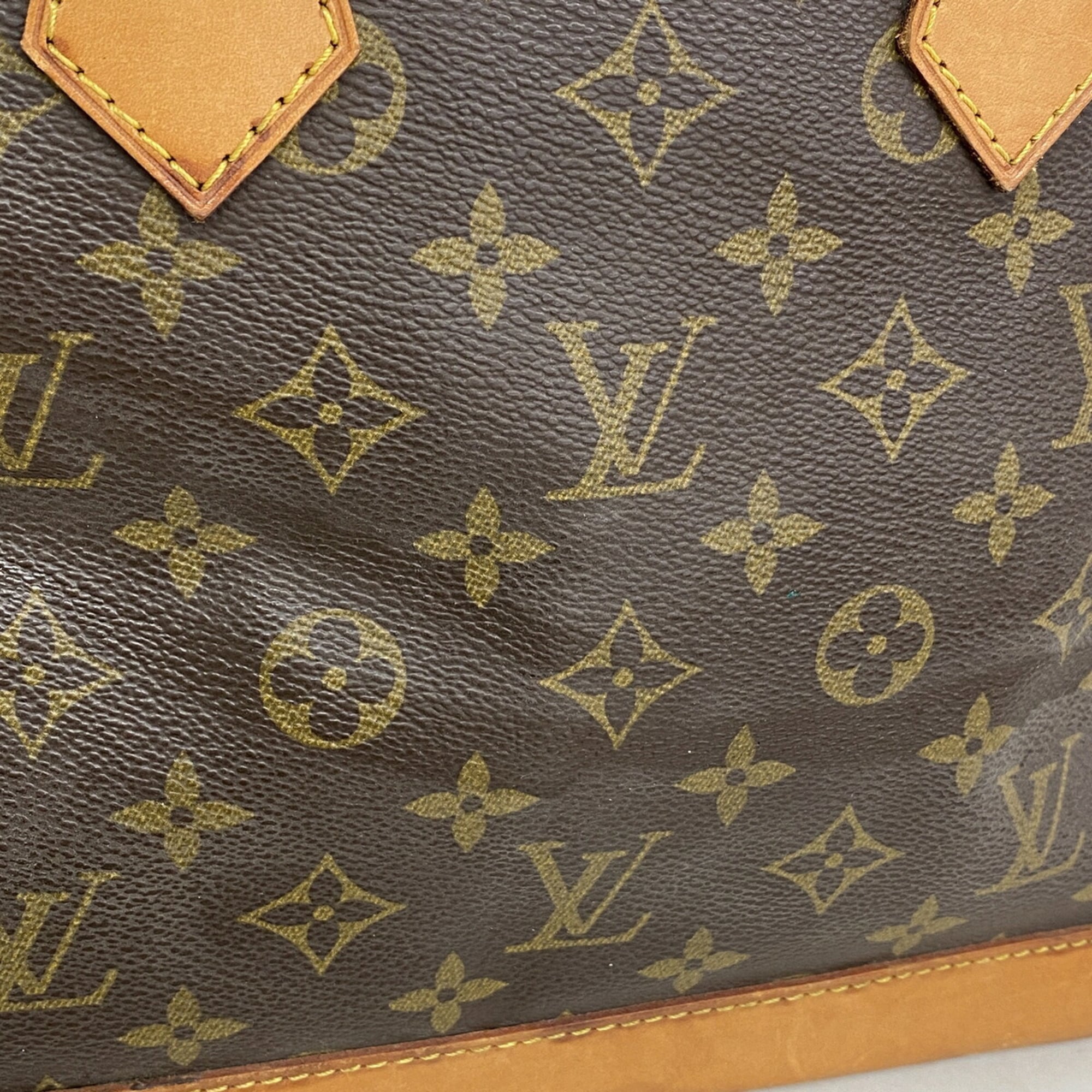 Louis Vuitton Brown Handbag (Pre-Owned)