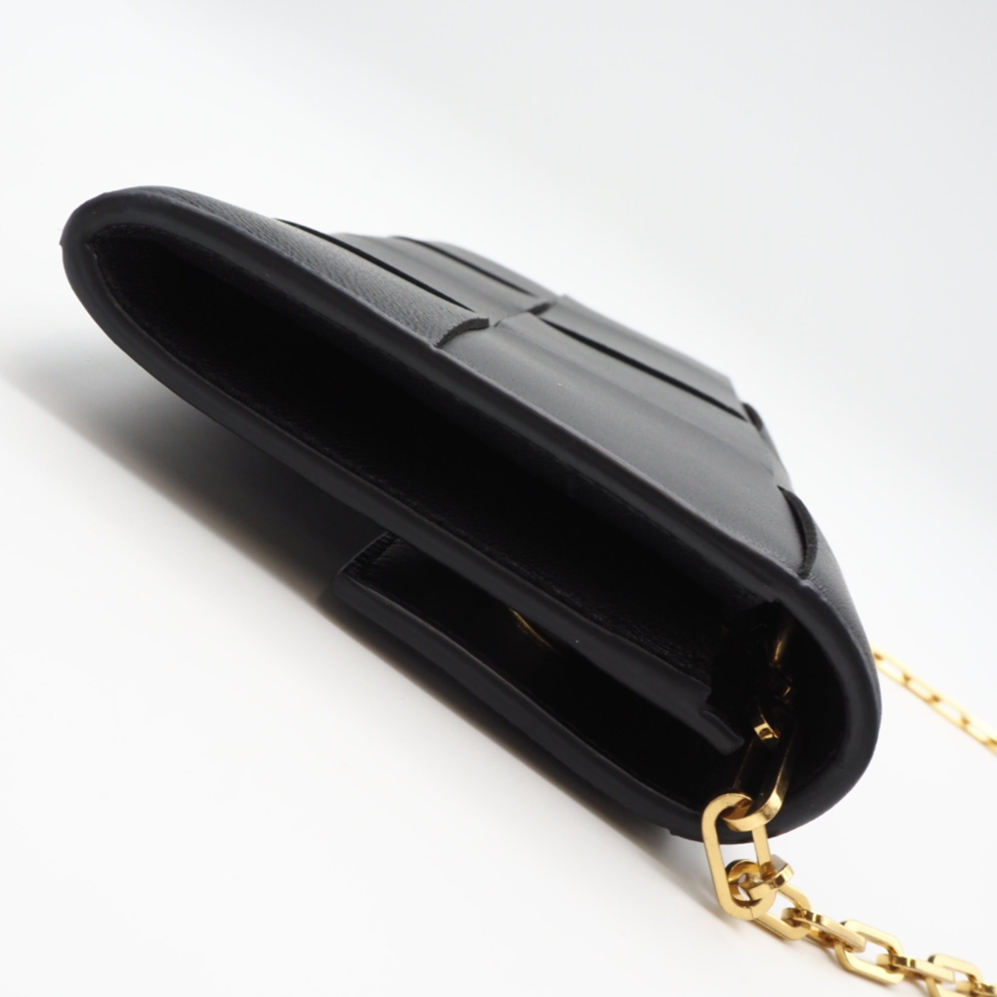 Bottega Veneta Black Leather Chain/Shoulder Wallet (Pre-Owned)