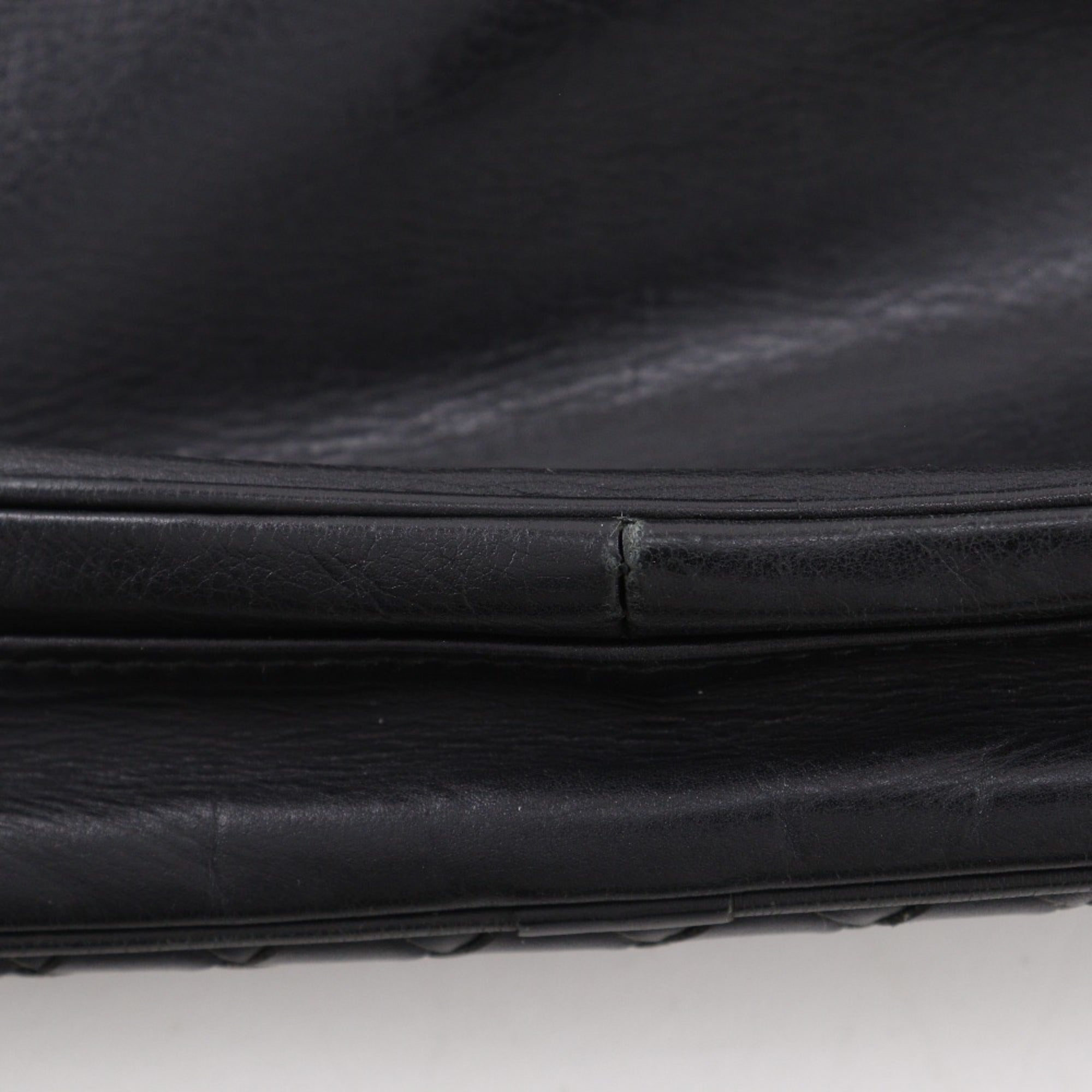Bottega Veneta Black Leather Shoulder Bag Sling Bag (Pre-Owned)