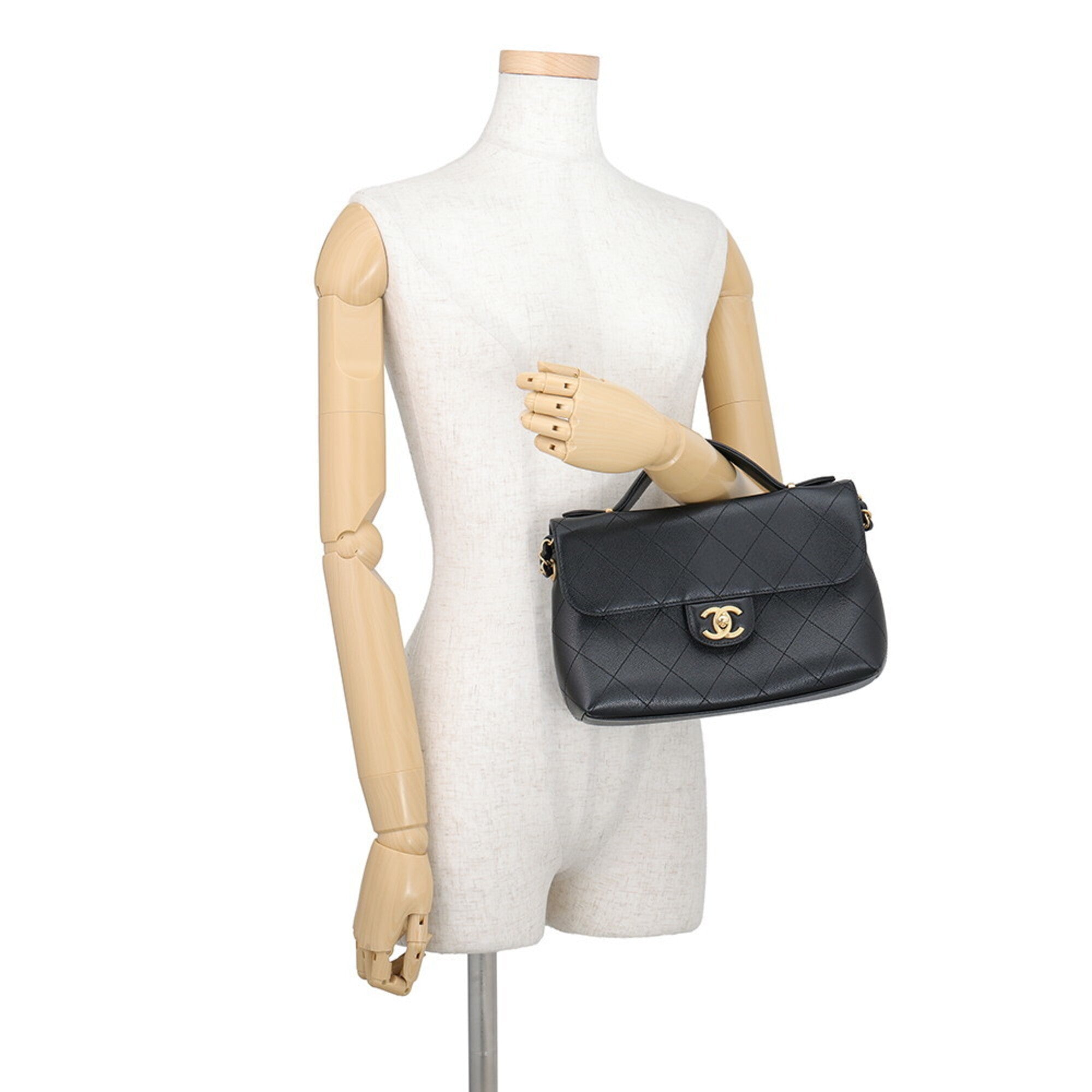 Chanel Matelasse Black Grained Calfskin Handbag Shoulder Bag (Pre-Owned)