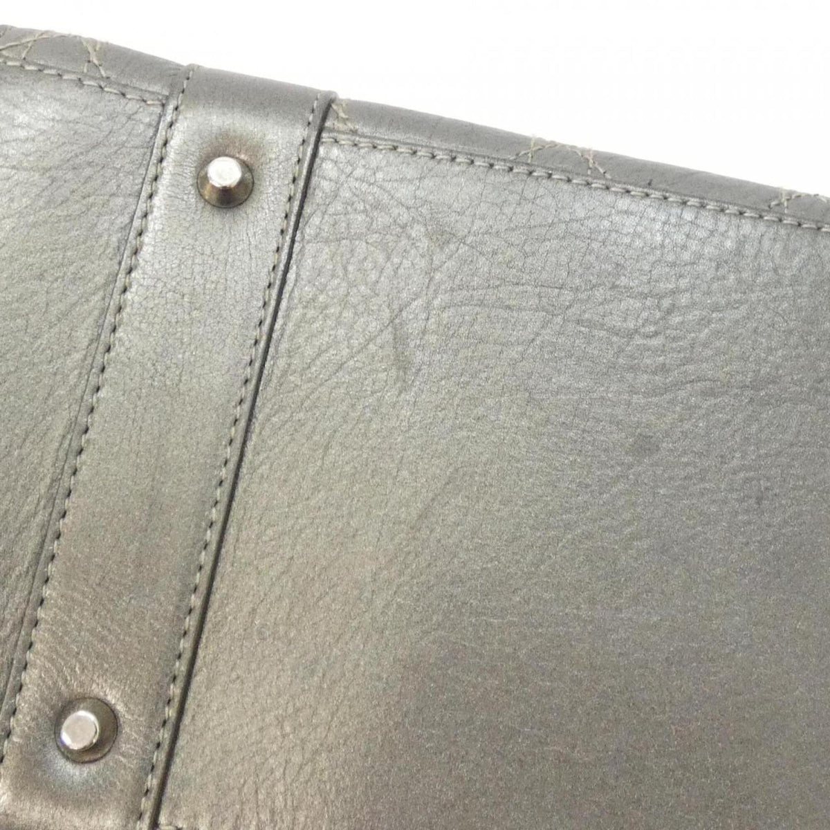 Christian Dior Dark Silver Leather Handbag (Pre-Owned)