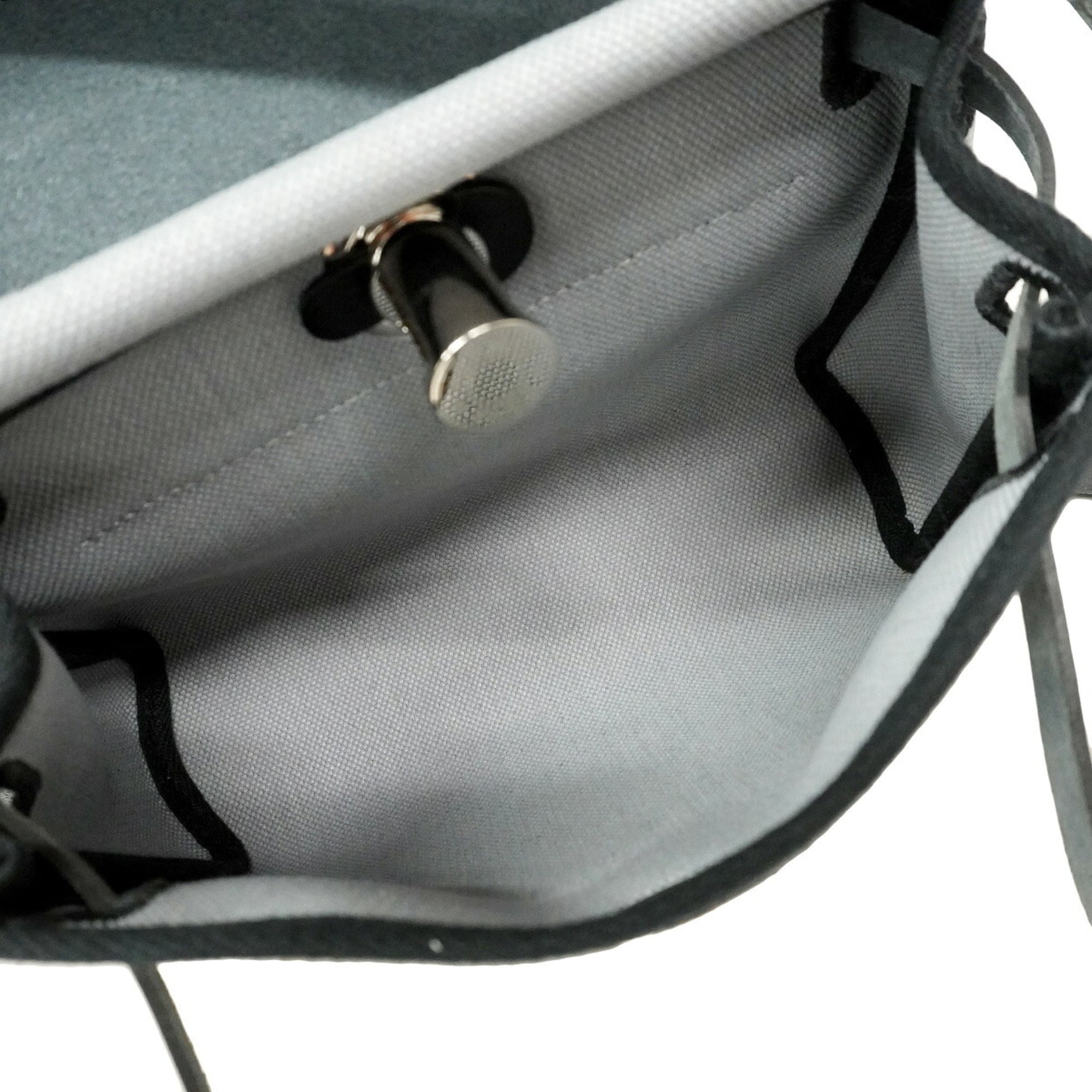 Hermes Gray Shoulder Bag (Pre-Owned)