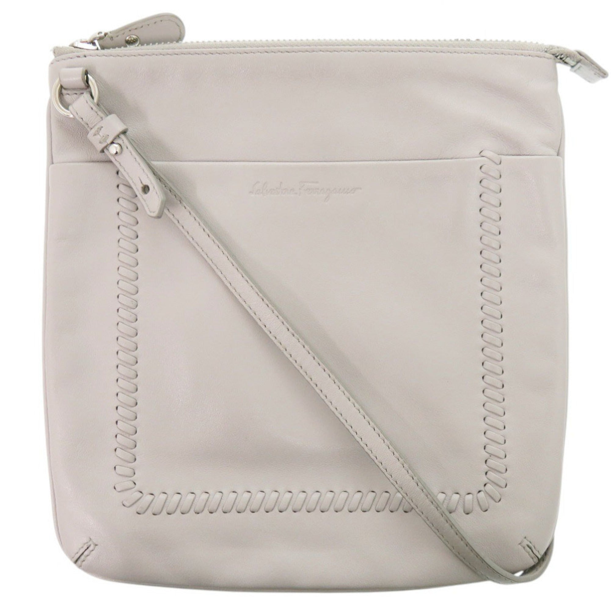 Salvatore Ferragamo Gray Leather Shoulder Bag (Pre-Owned)