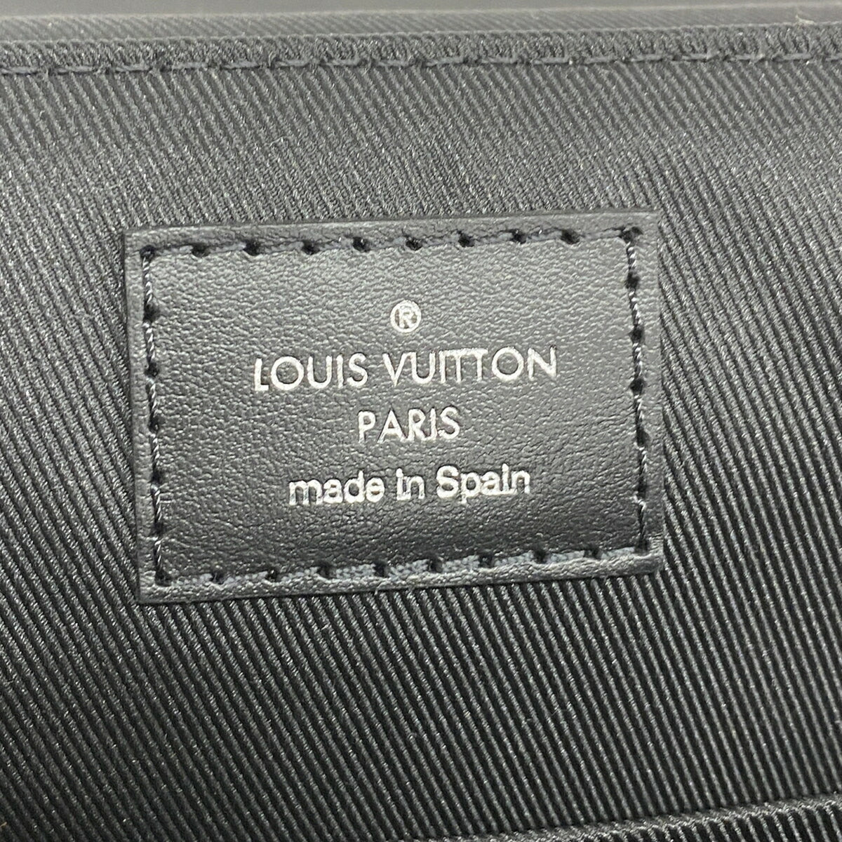 Louis Vuitton Black Shoulder Bag (Pre-Owned)