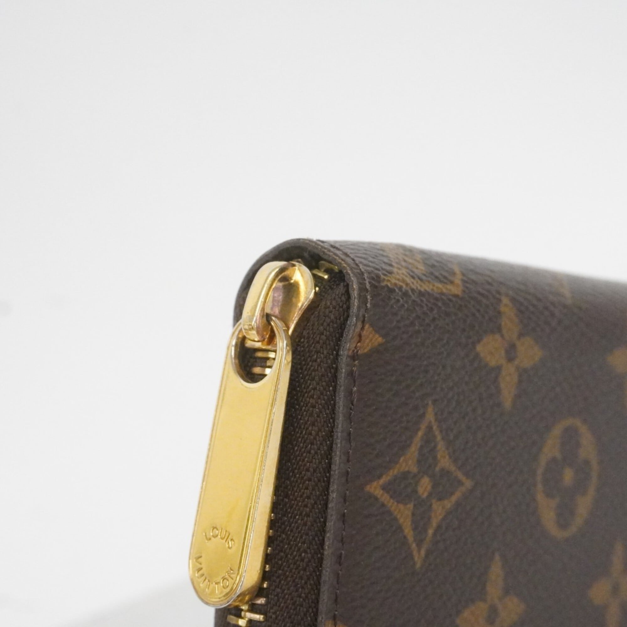 Louis Vuitton Brown Long Wallet (Bi-Fold) (Pre-Owned)