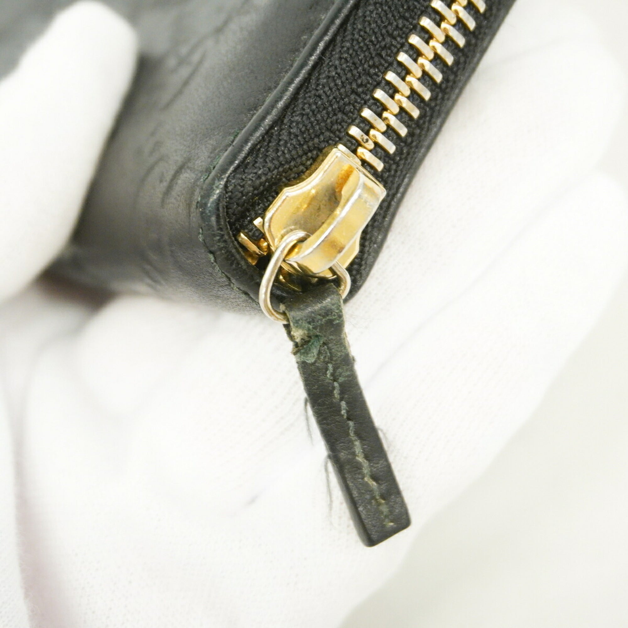 Gucci Black Leather Coin Purse/Coin Case (Pre-Owned)