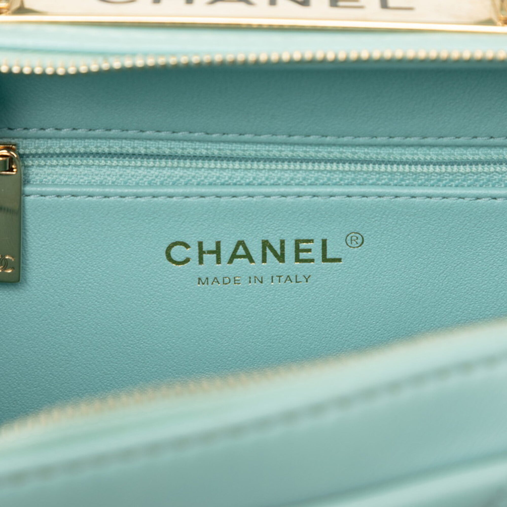 Chanel Matelasse Light Blue Leather Handbag Shoulder Bag (Pre-Owned)