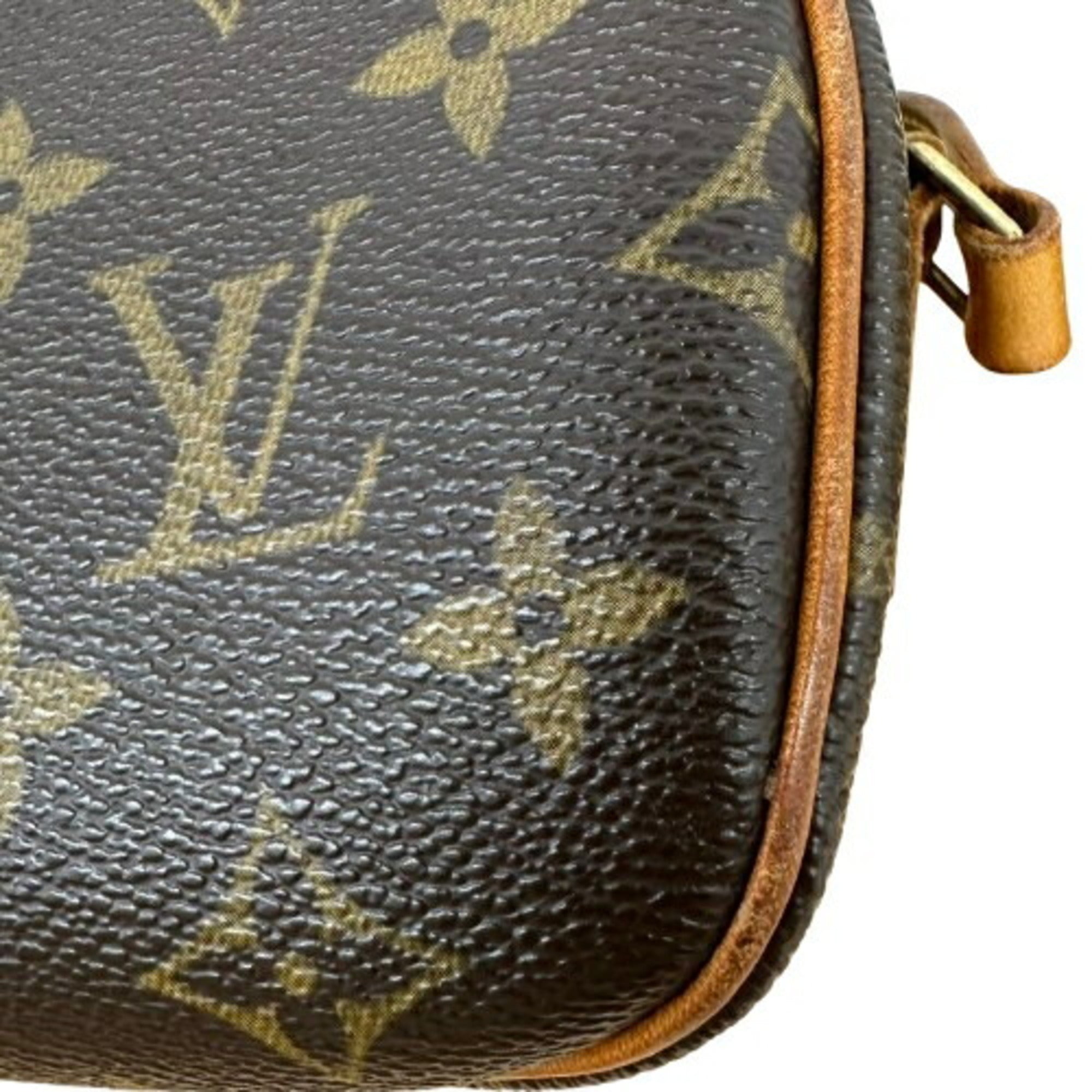 Louis Vuitton Brown Leather Shoulder Bag (Pre-Owned)