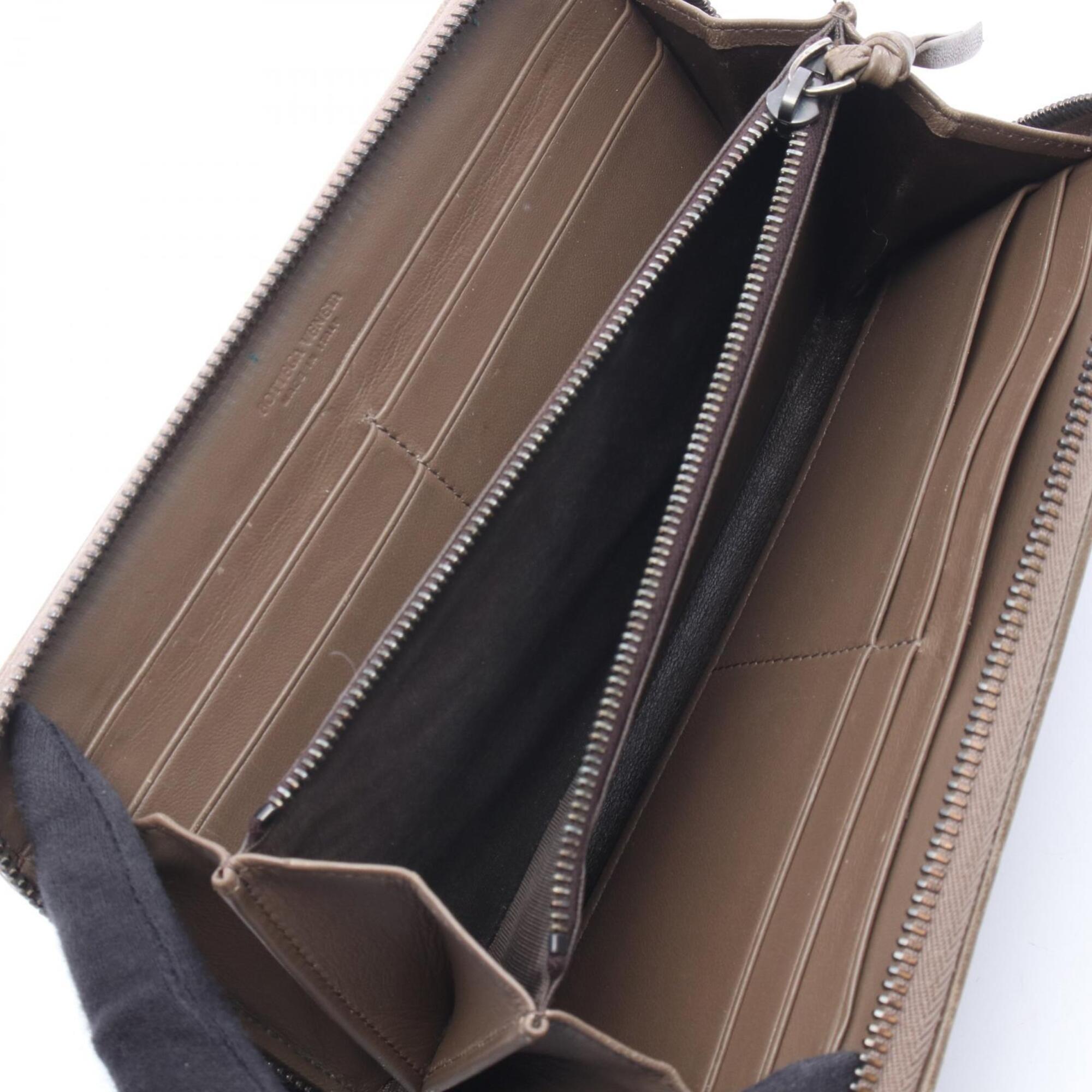Bottega Veneta Gray Leather Long Wallet (Bi-Fold) (Pre-Owned)