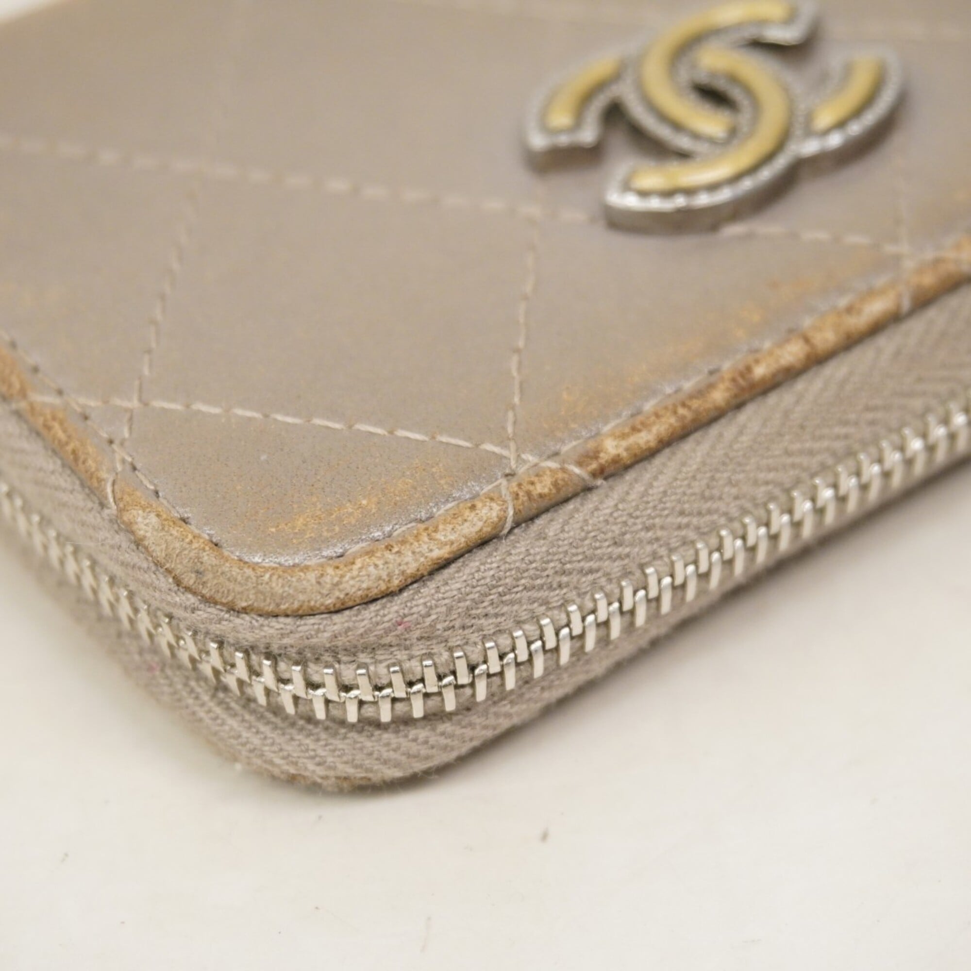 Chanel Gray Leather Coin Purse/Coin Case (Pre-Owned)