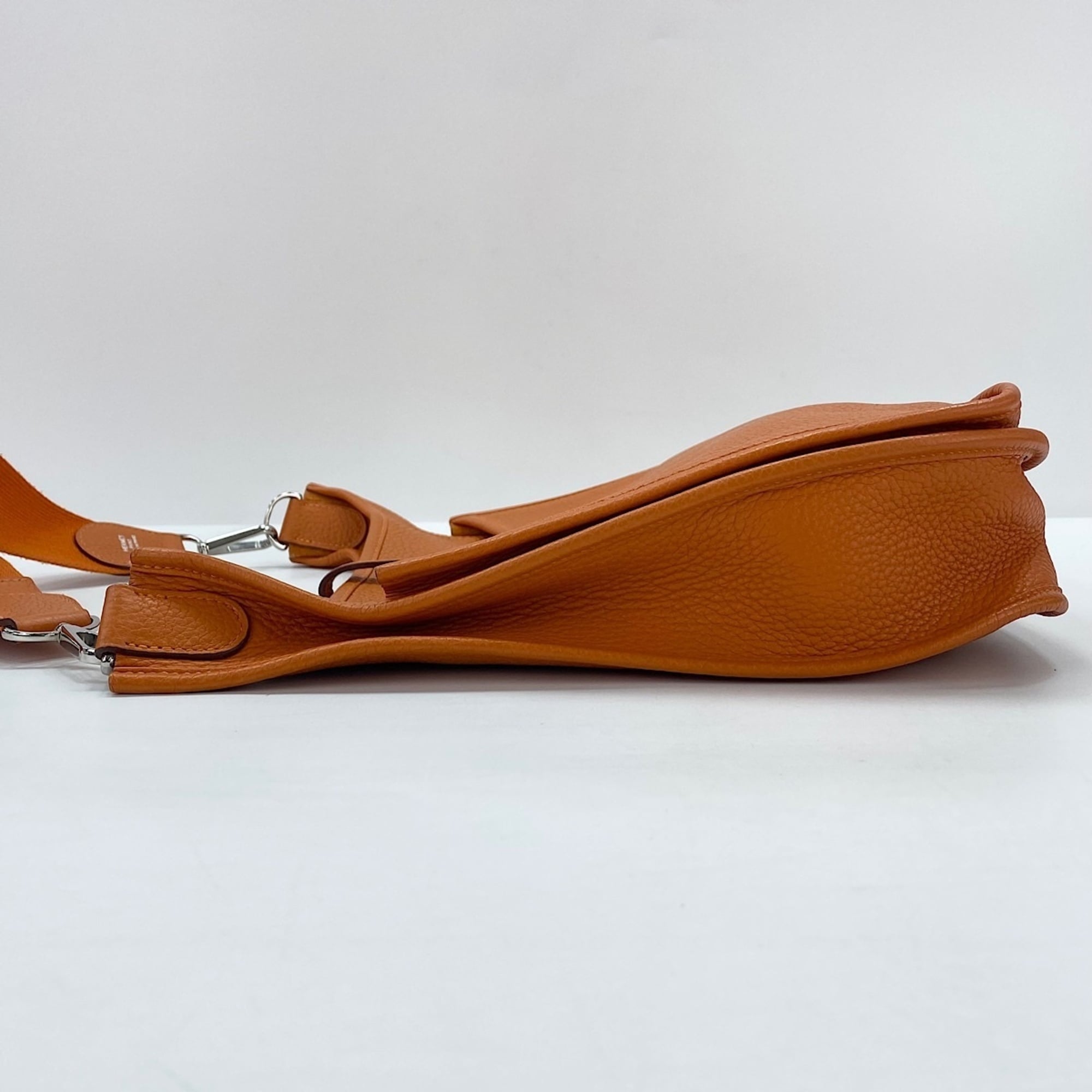 Hermes Evelyne Orange Shoulder Bag (Pre-Owned)