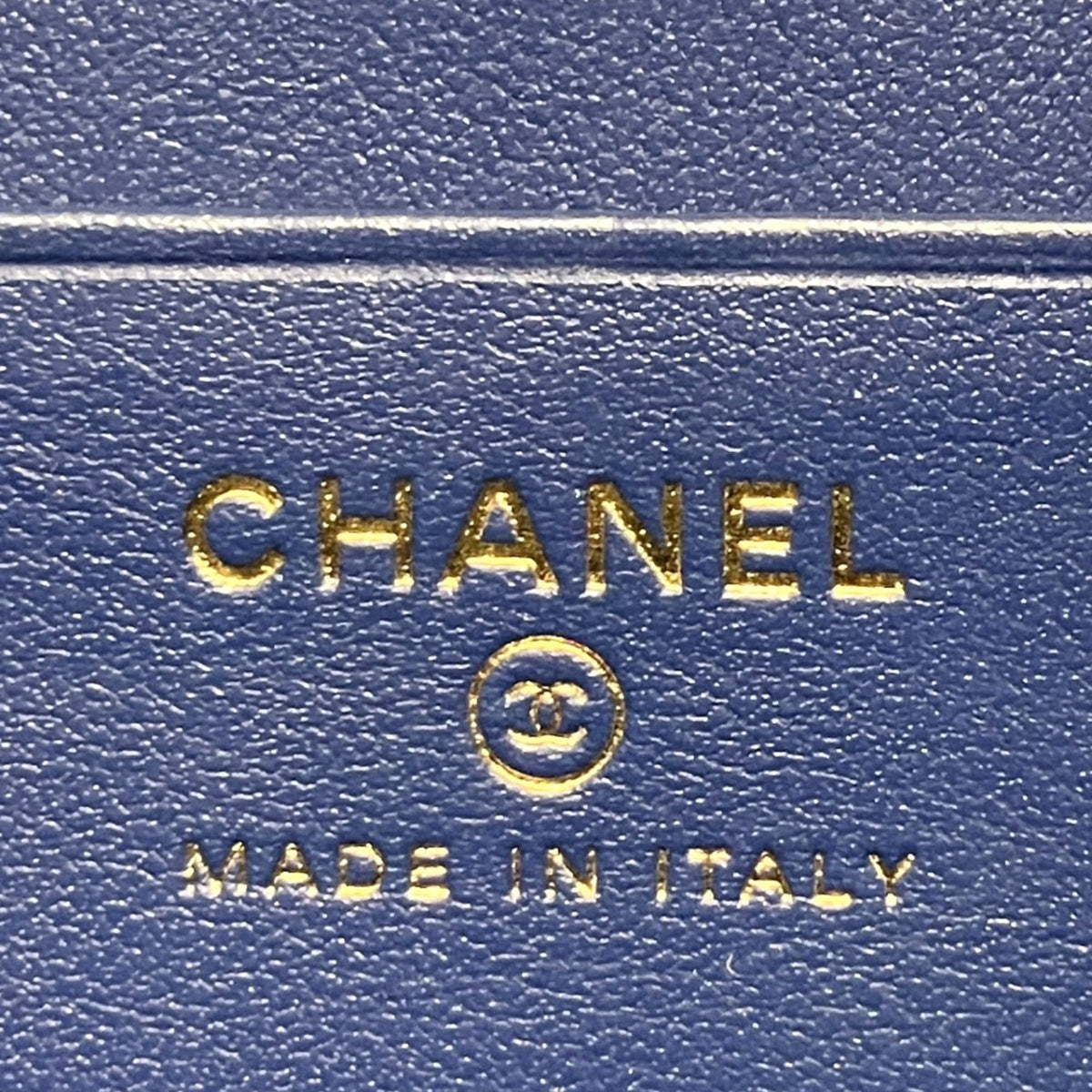 Chanel Blue Red Color White Grained Calfskin Shoulder Bag (Pre-Owned)