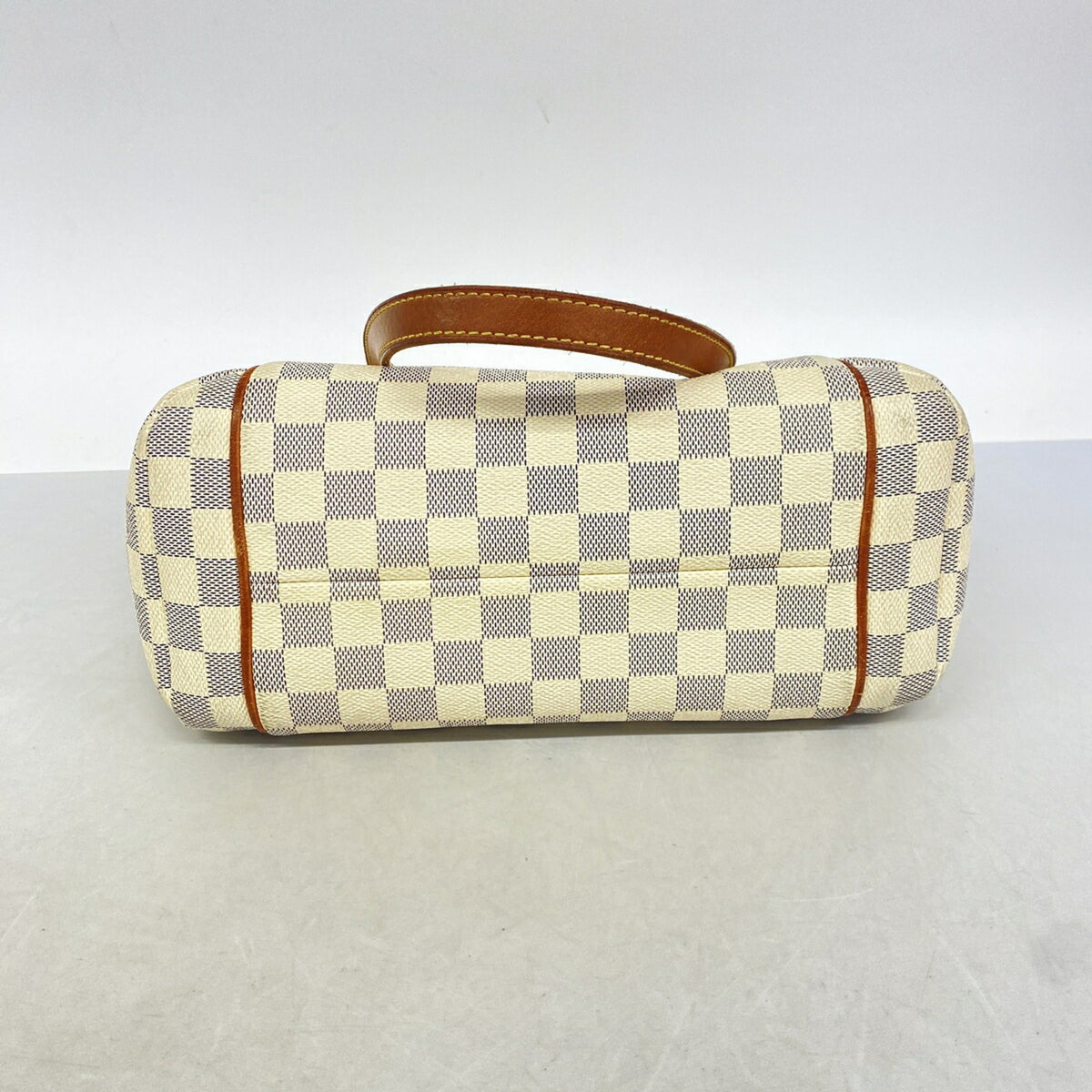 Louis Vuitton White Tote Bag (Pre-Owned)