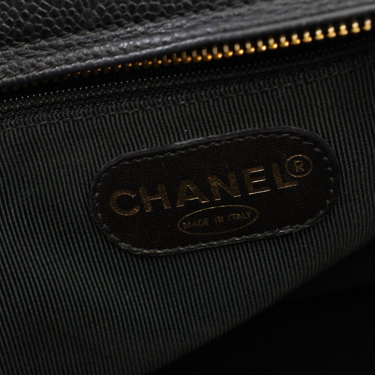 Chanel Black Grained Calfskin Handbag Tote Bag (Pre-Owned)