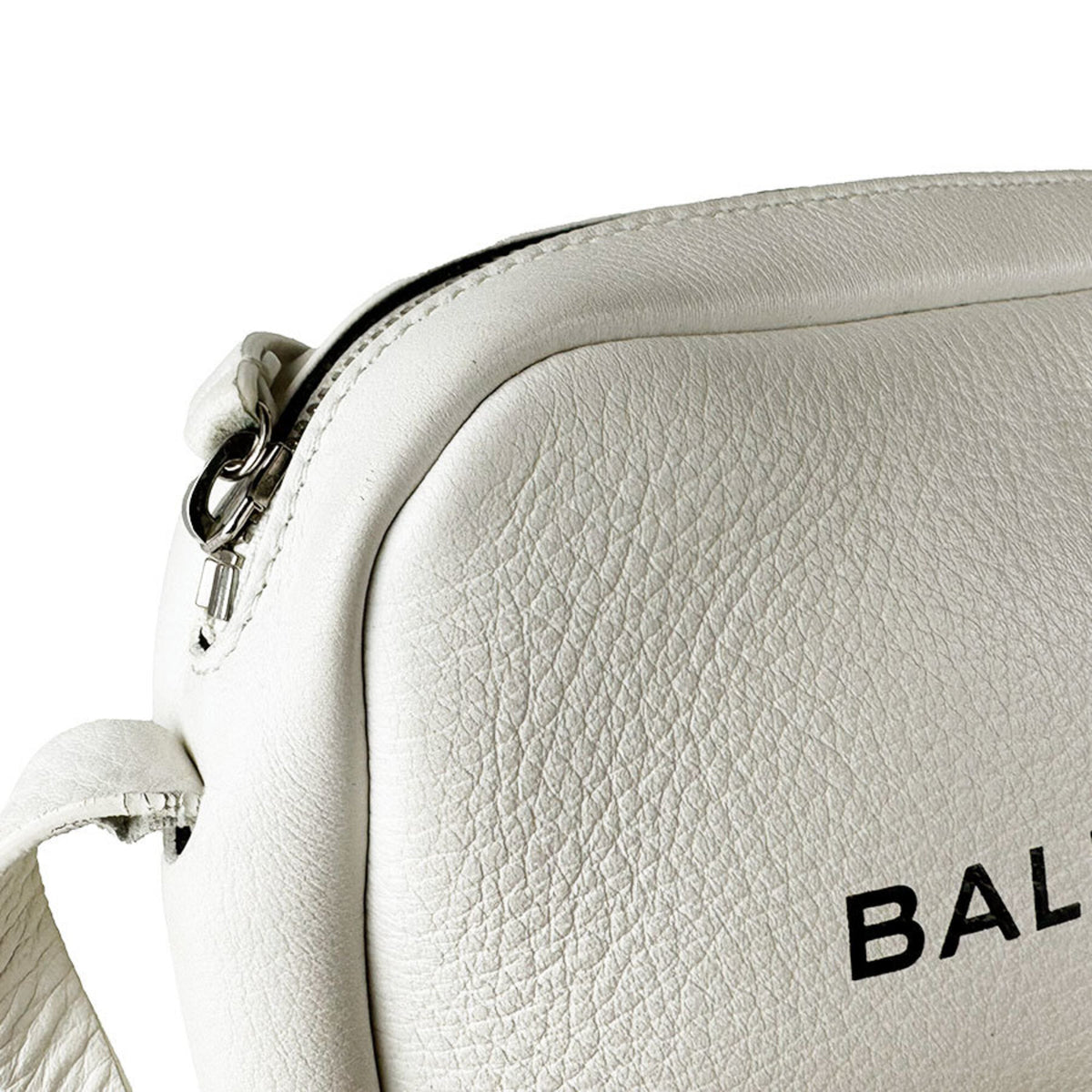 Balenciaga White Leather Shoulder Bag (Pre-Owned)