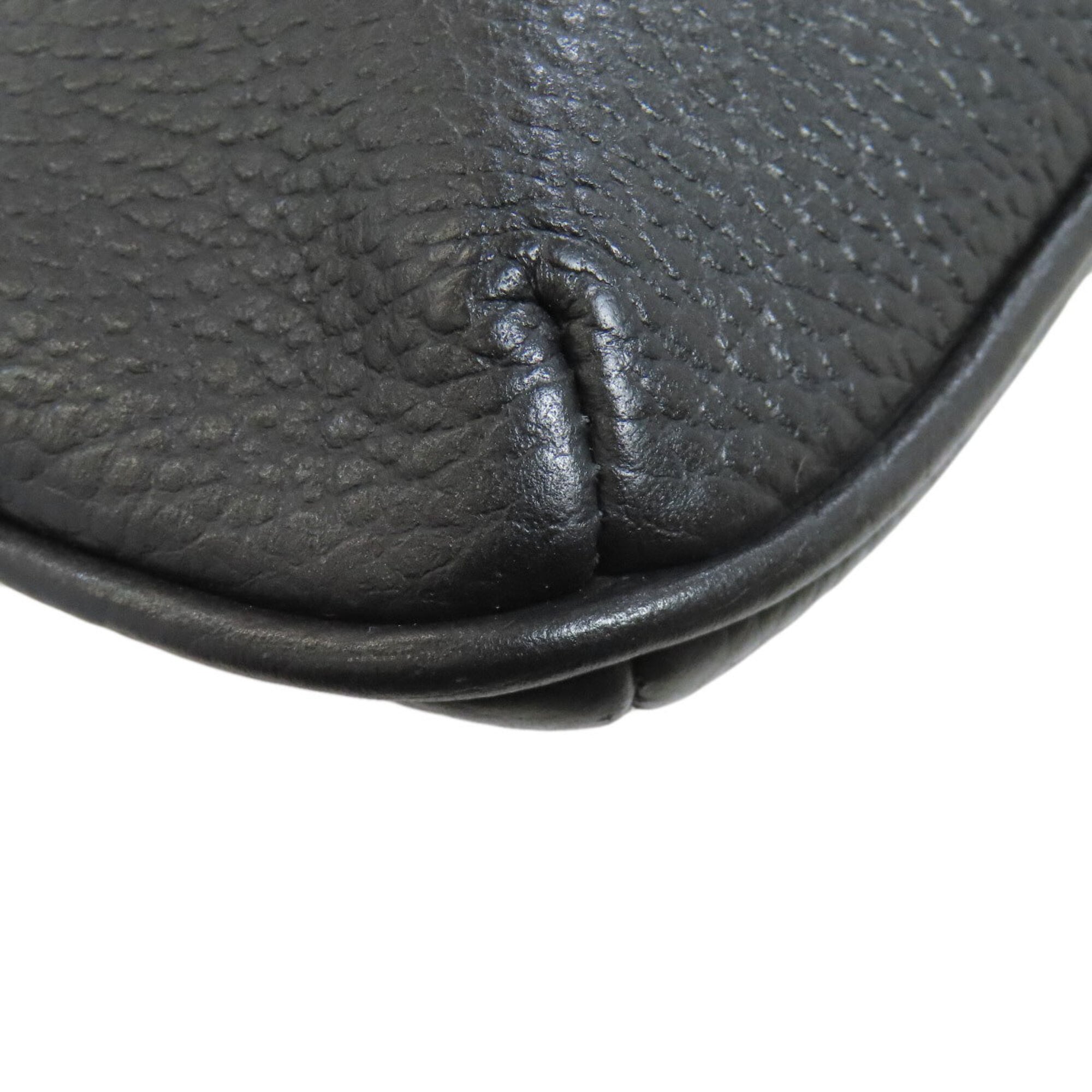 Emporio Armani Black Leather Shoulder Bag (Pre-Owned)